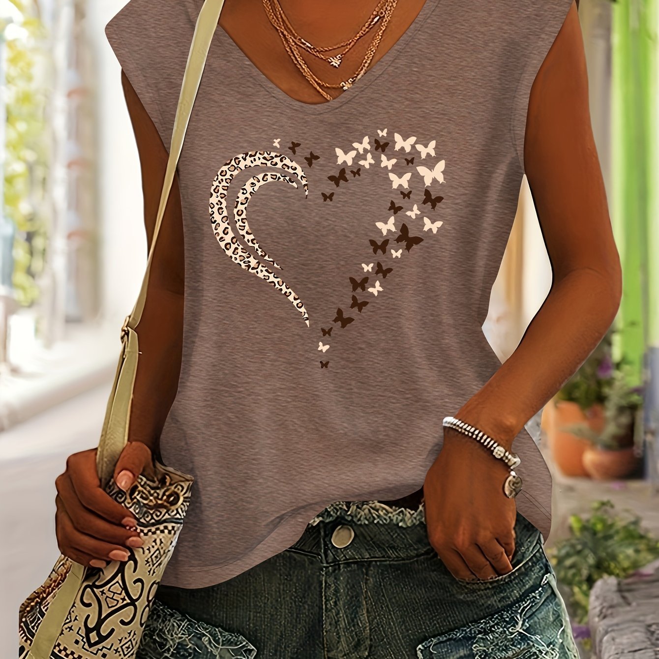 E-shop Leopardenmuster Schmetterling Herz Muster Print Frühling und Sommer Damen Farb V-Ausschnitt Kurzarm T-Shirt