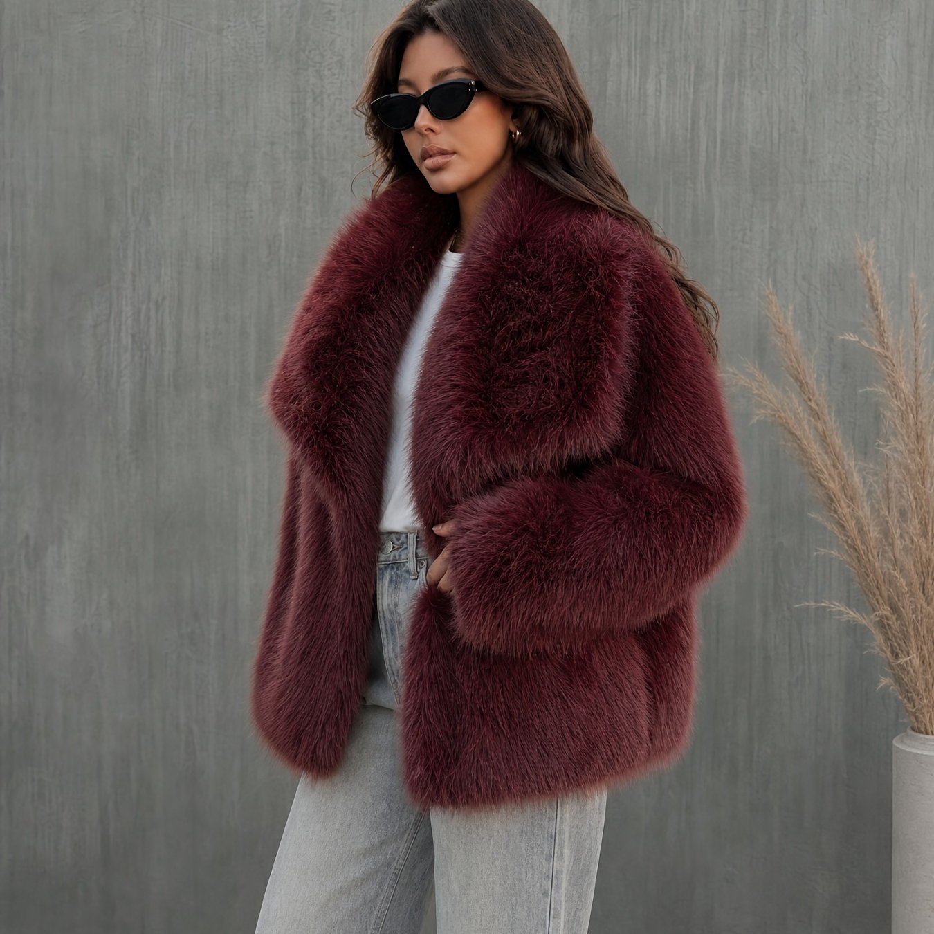 TEMU Burgundy Wine Red Large Lapel For Women, New Autumn/winter Thickened Plush Short Top, Loose Fit, Elegant Style, Warm Overcoat, European And