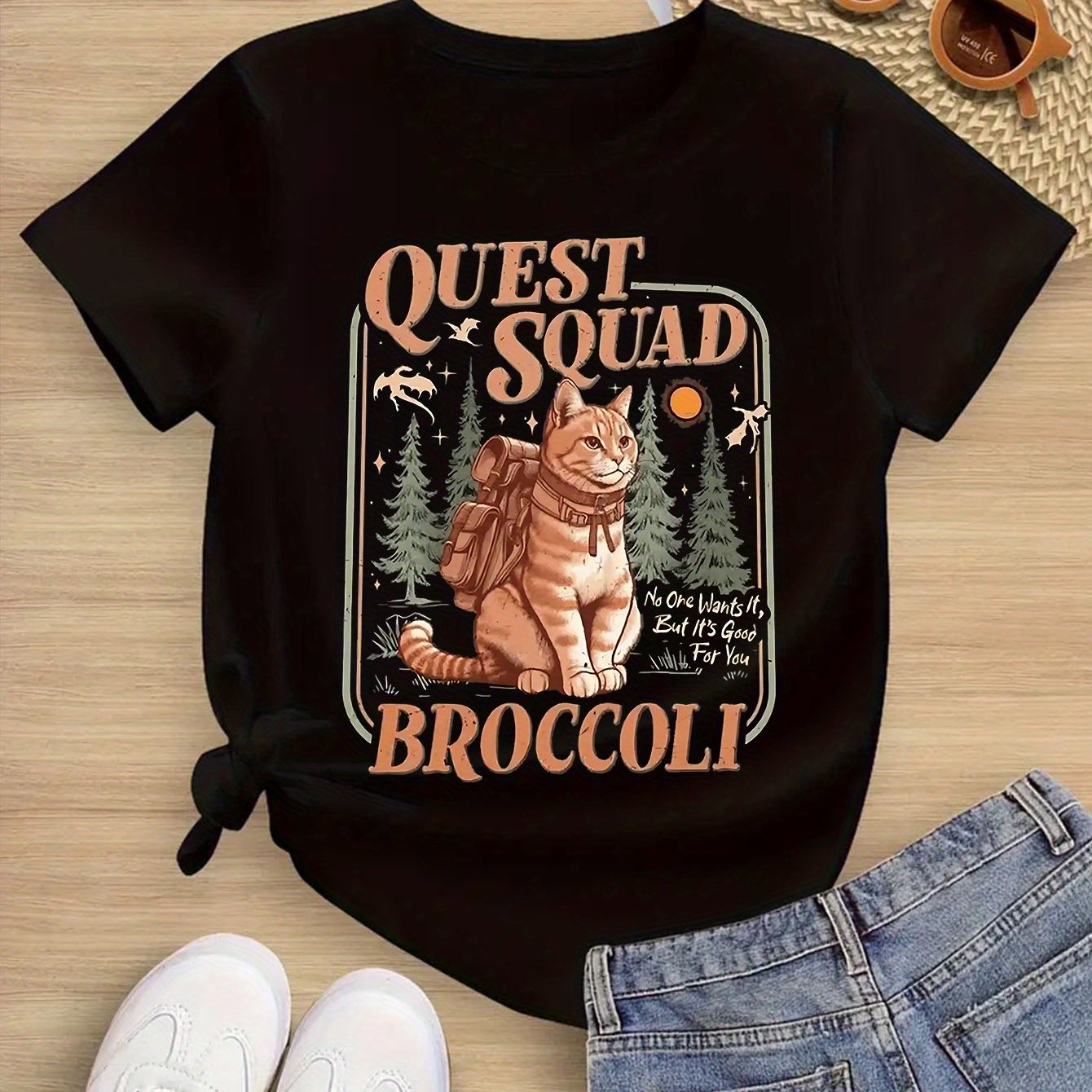TEMU 1ks Ženská „Quest Squad Broccoli“ Grafická Tričko - Ležérní Černé Tričko S Krátkým Rukávem S Vintage Kočkou A Lesním Designem, Ideální Pro
