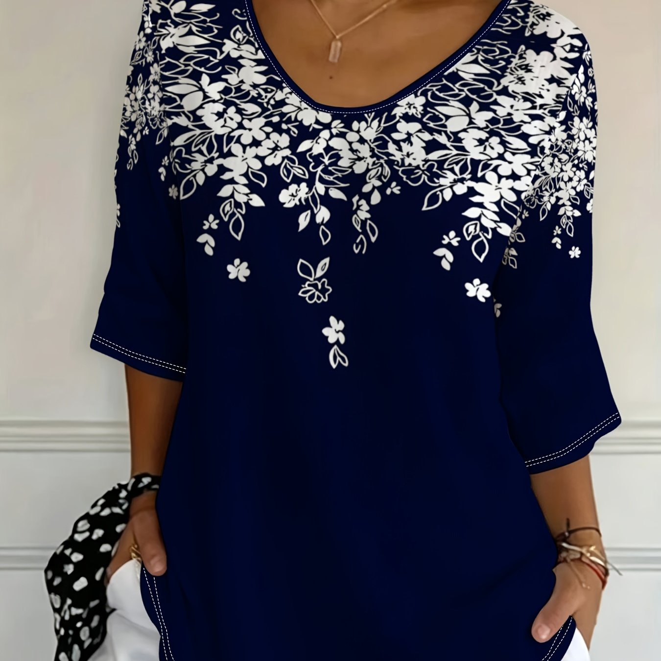 TEMU Plus Size - [printed Design-not Texture] V-neck Three-quarter Sleeve T-shirt, Slim-fit V-neck Top, Basic And Comfortable, 2026 New Summer