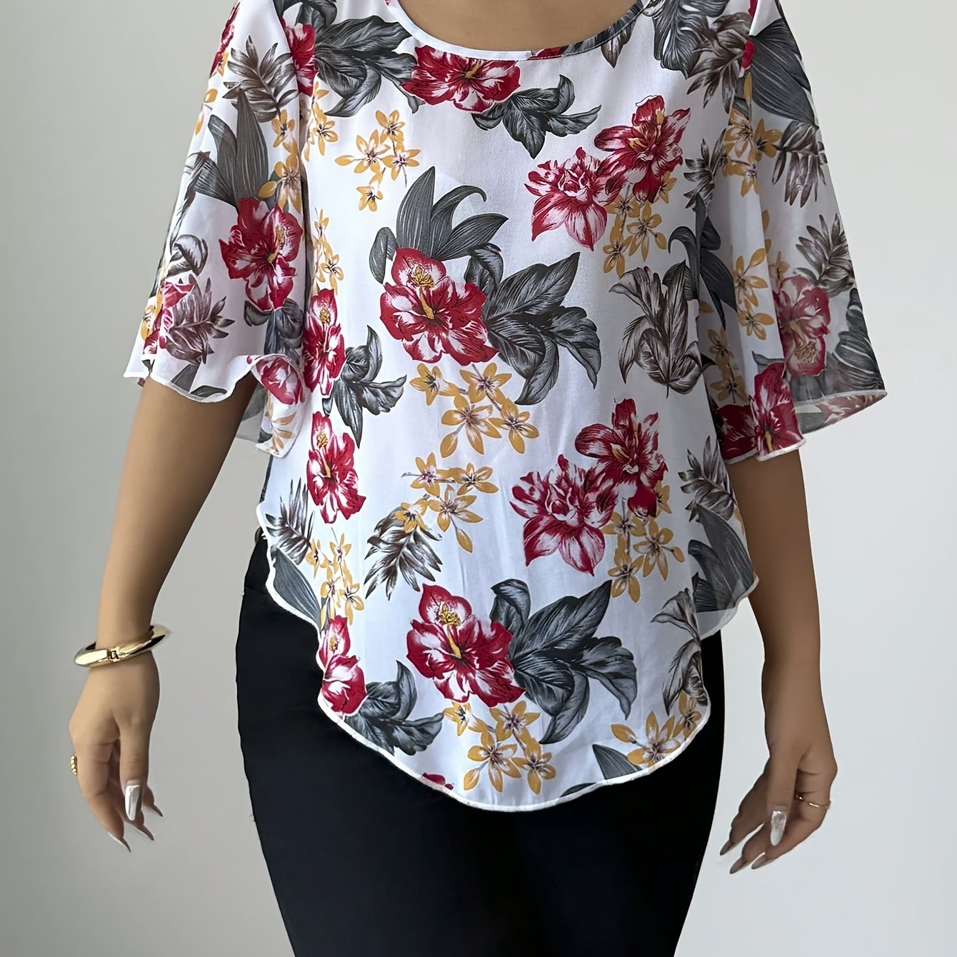 TEMU Women's Elegant Chiffon Flowy Special Fabric Printed Round Neck Flared Sleeve Short Sleeve Semi-sheer Top Shirt, Cut, Versatile Styling, Pairs