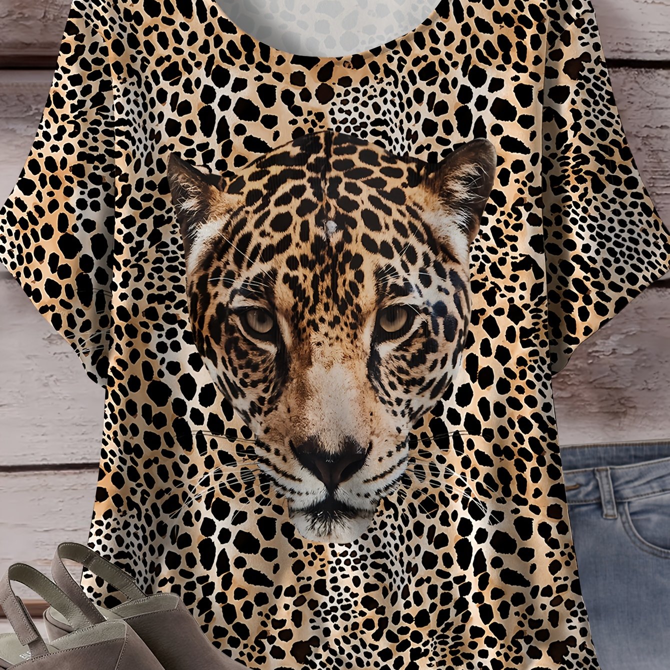 Plus Size - Plus Size - Women's Plus Size Comfortable Leopard Print Leopard Head Print Short Sleeve T-shirt, No Additions Included
