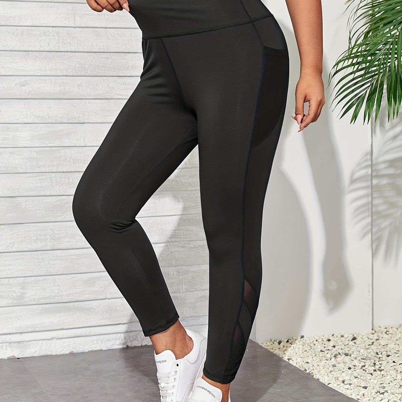 Plus Size Mesh Panel Yoga Leggings, Women's High-stretch Elastic Waist With Phone Pocket Athletic Pants