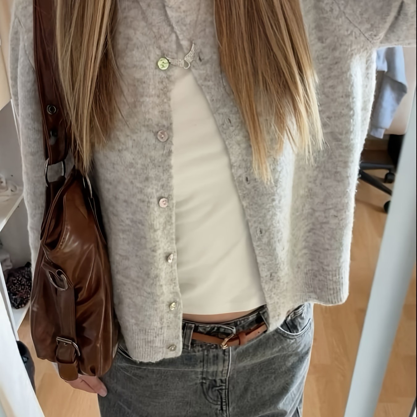 TEMU Beautiful Women's Sweater Autumn Versatile Solid Color Cardigan, Special Shell Buttons