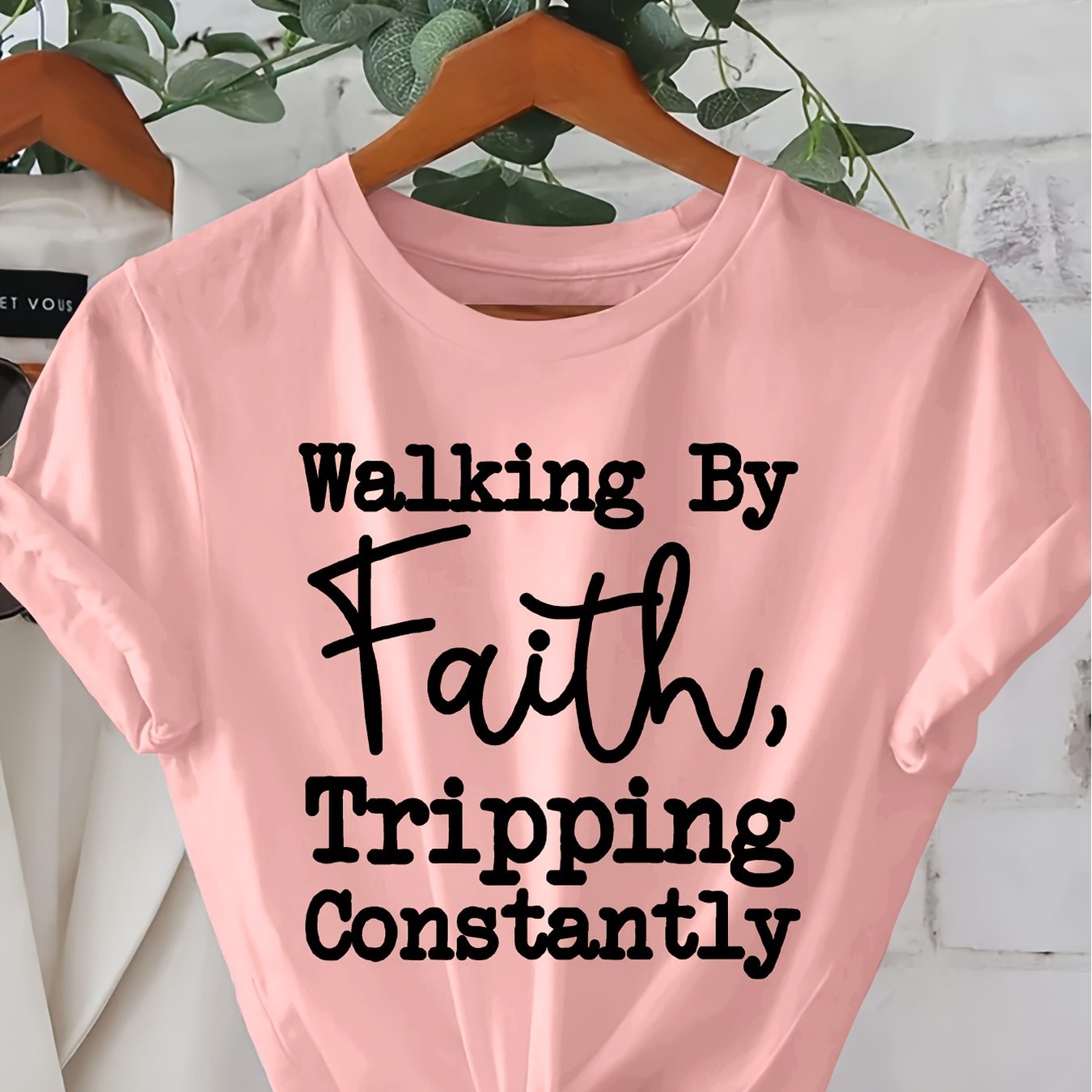TEMU Women's Soft Pink Oversized T-shirt With & Cursive Black Lettering - Loose Fit Casual Casual Attire, Machine Washable Suitable For - Layering Or