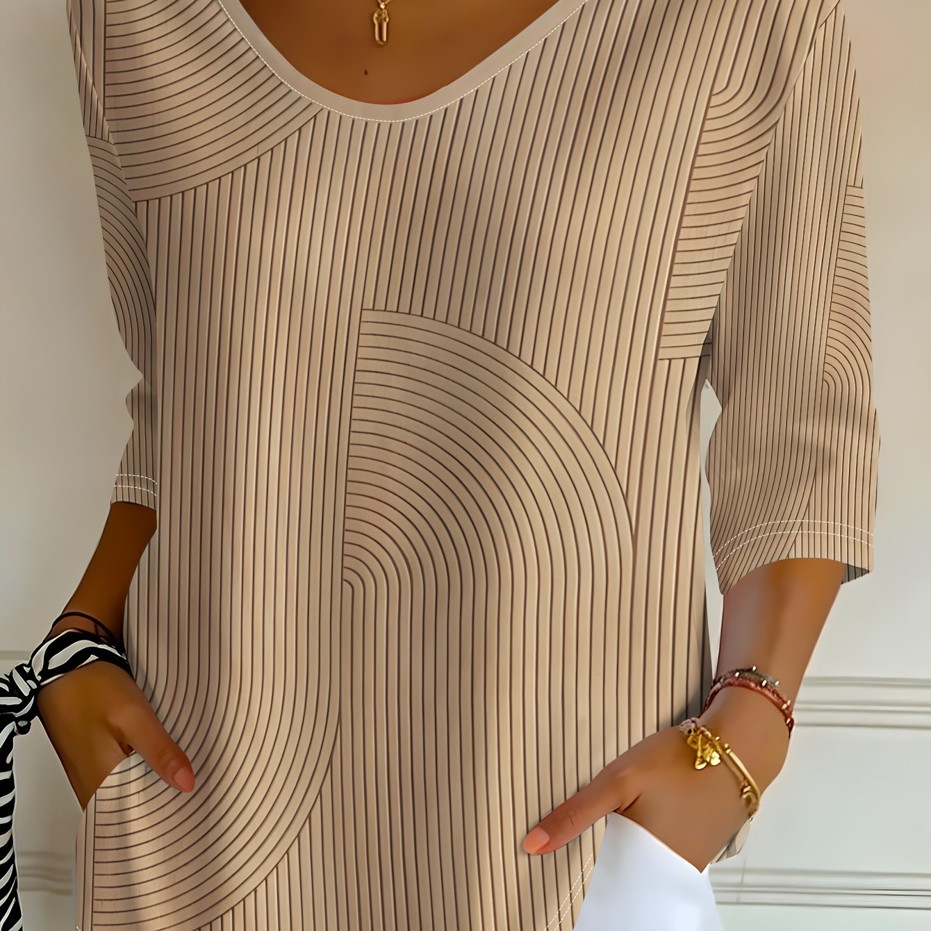 TEMU Women's Light Beige Easy Grille Embellished Printed Design - Not Textured 2d Printing V-neck 3/4 Sleeve T-shirt, Spring Autumn Casual Top