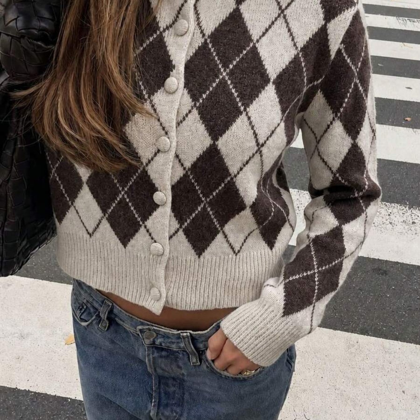 TEMU Dames Herfst/Winter Mode Nieuwe Minimalistische Casual Stijl Veelzijdige Cardigan met Ronde Hals, Knopen en Lange Mouwen Bovenkleding