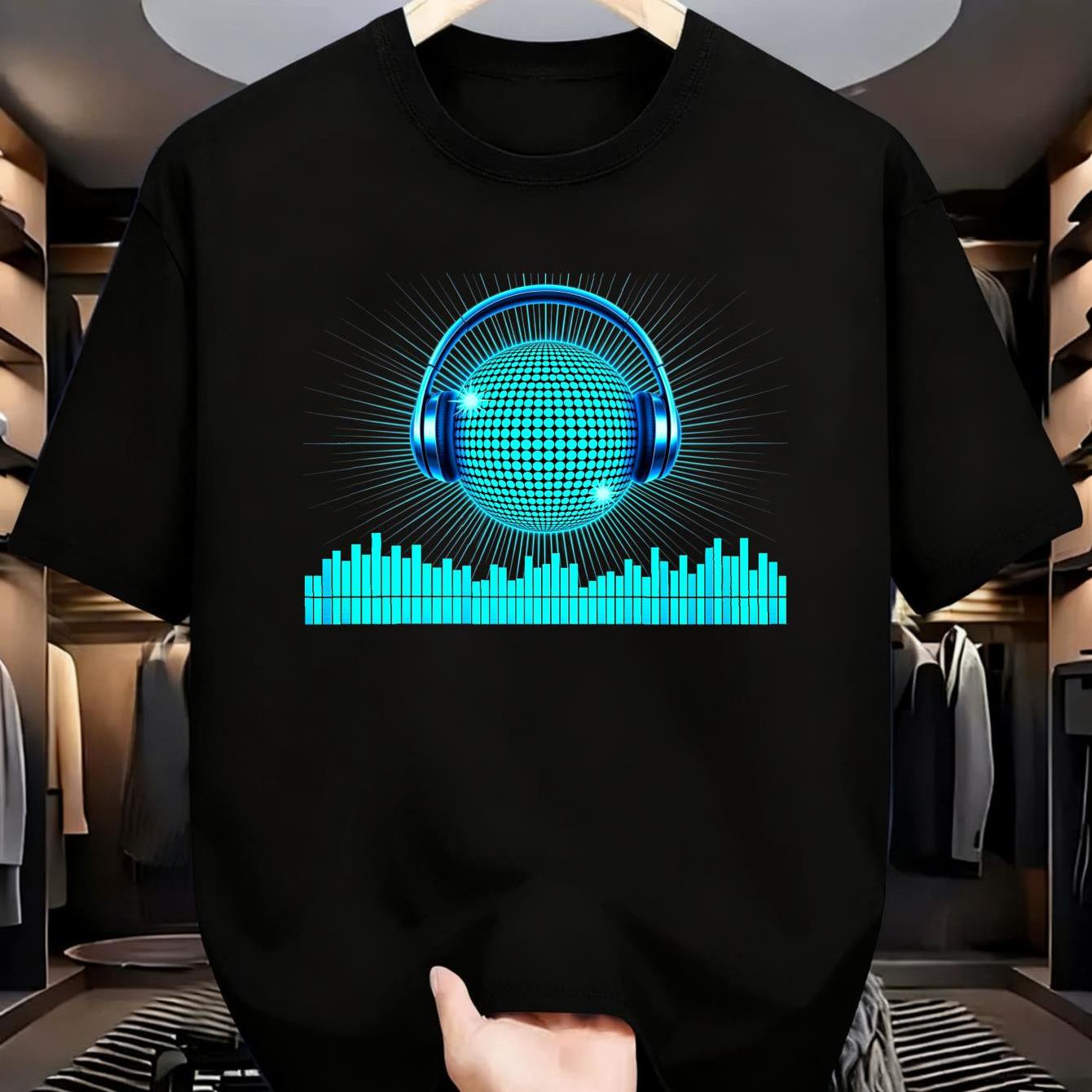 Image of Men' Glowing Headphones T-shirt With Disco Ball & Equalizer Graphic - Music Festival Party Outfit, Dj Gift Suitable For Dj , Casual Round Neck Streetwear For Wear, Machine Washable For, Son, Boyfriend