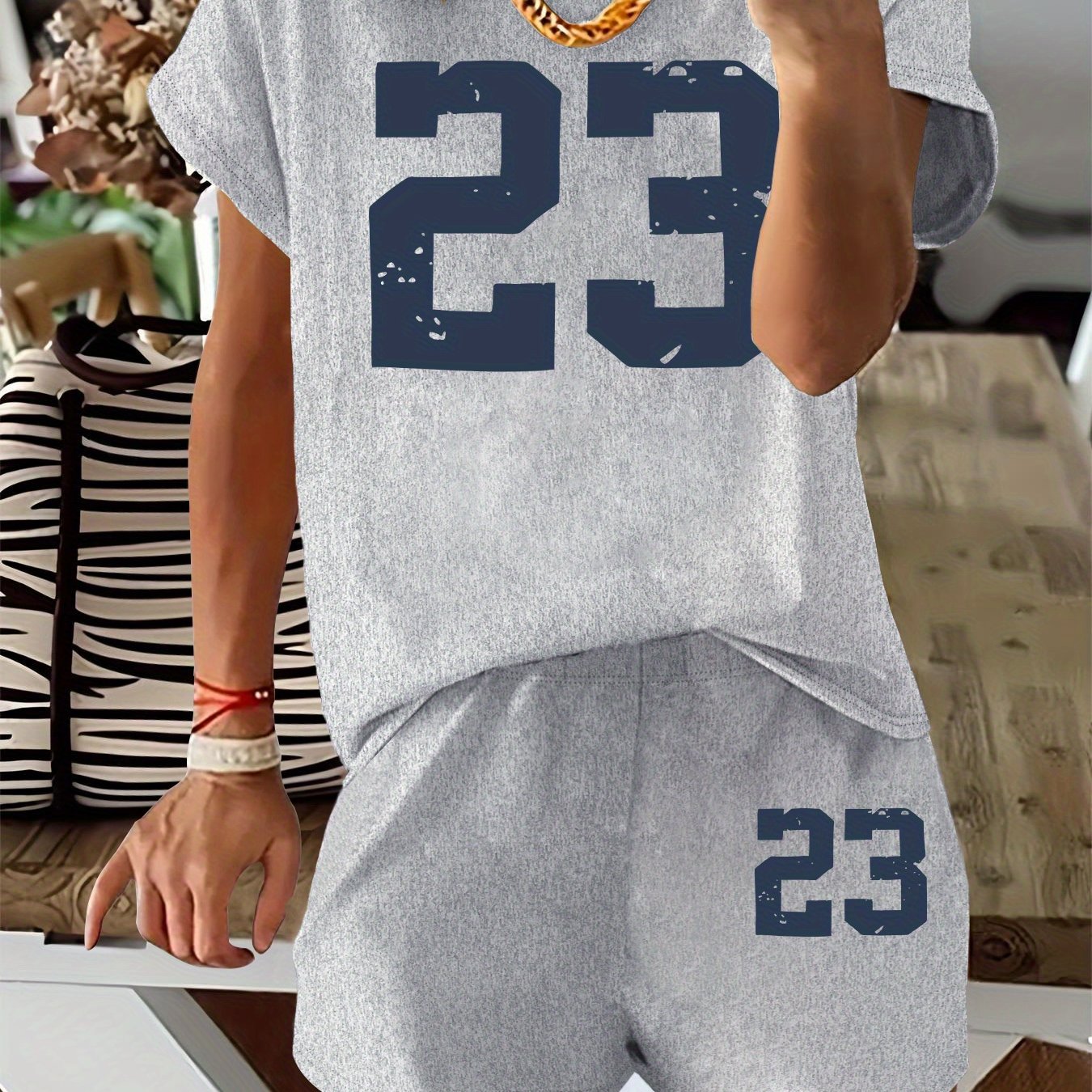 TEMU Conjunto de dos piezas con estampado , camiseta de manga corta y pantalones cortos, ropa de mujer