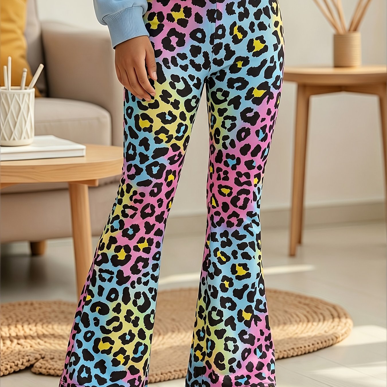 Image of Girls' And Teenagers' Casual And Fashionable, Skin-friendly And Breathable, Printed Flared Leggings; Perfect For Outdoor Activities, , And Everyday Wear; Versatile And Stylish Long Pants