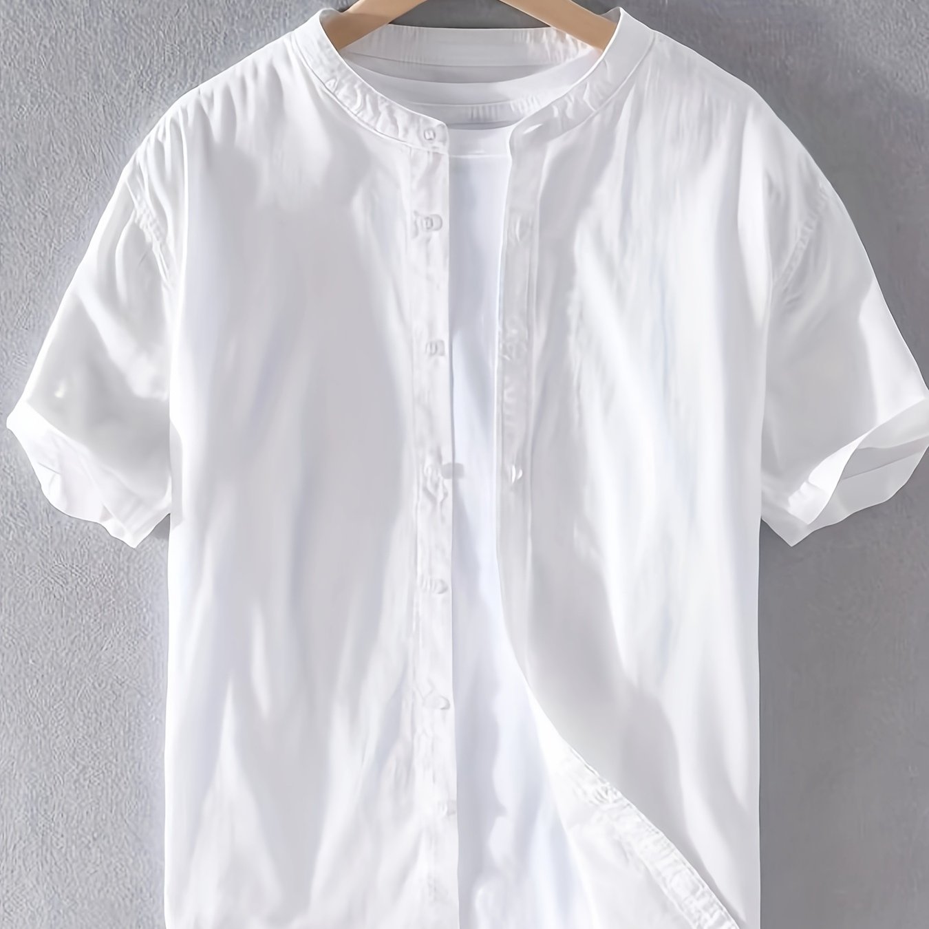 TEMU 【商品名】メンズ 半袖 夏 シャツ 通気性と速乾性に優れたデザイン。スフィット、、胸ポケット、無地が特徴です。洗濯機で洗え、丈夫な生地を使用。暖かい季節に最適。