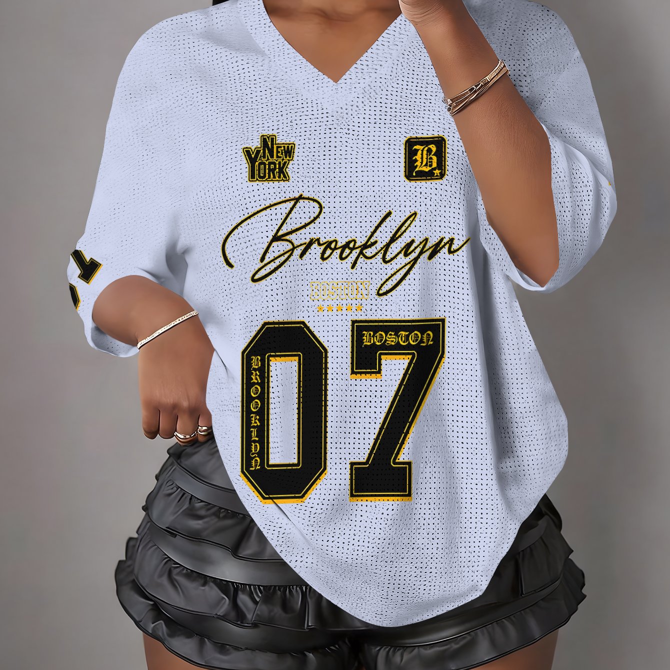 TEMU Light Gray Brooklyn 07 Mesh V-neck T-shirt, Spicy Style Loose Short-sleeve Top
