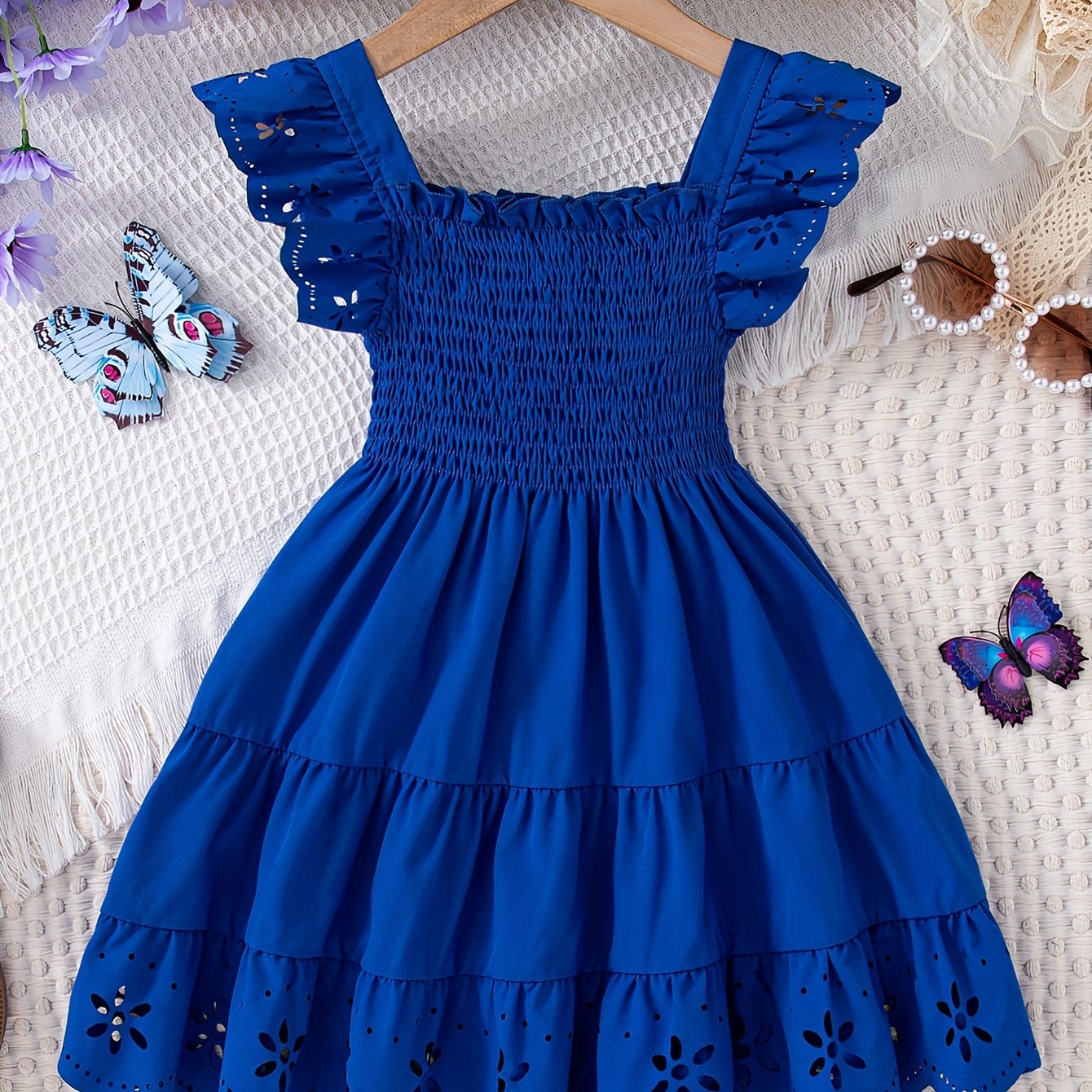 Image of Summer Daily Casual Outing Square Neckline Sleeveless Small Flutter Sleeve Neckline Gathered Waist Solid Color Knee-length Girls' Casual Dress