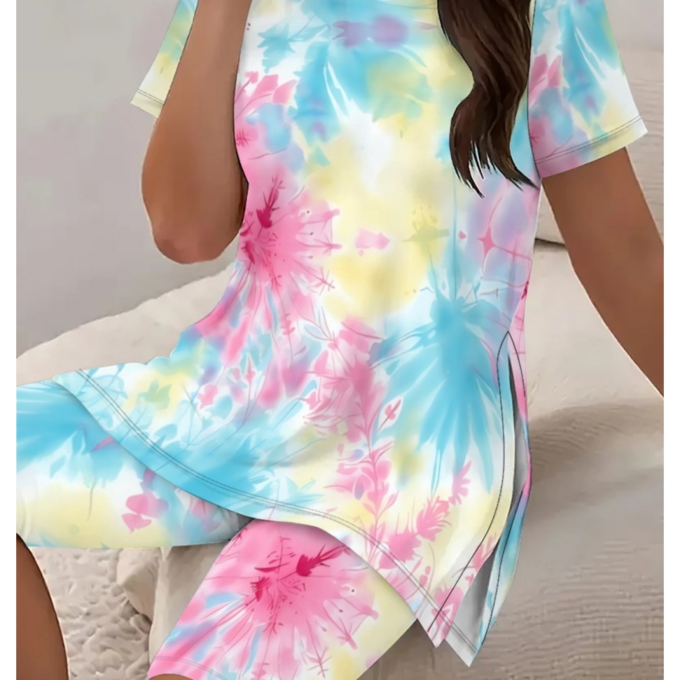 TEMU Plus Size - Plus Size Women's Dopamine Gradient Tie-dye Print Loose T-shirt And Capris Set, Side Slit Daily Outfit