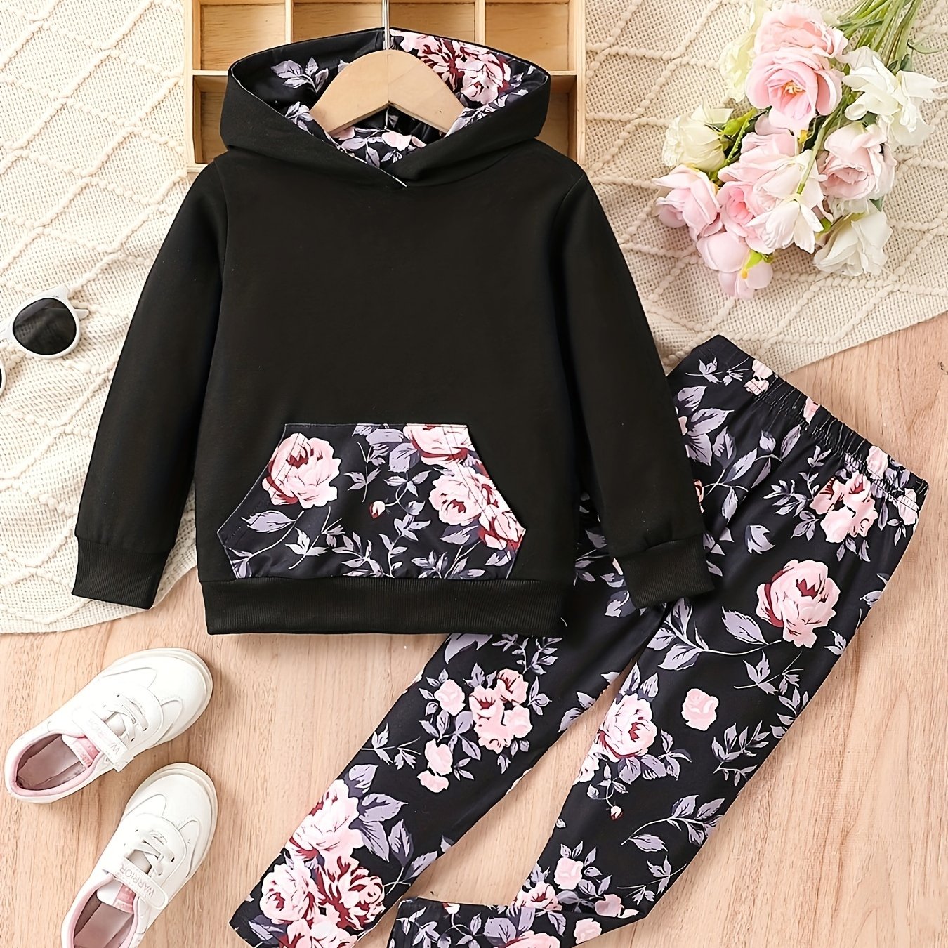 Image of 2pcs Set: Girls' Long-sleeve Hooded Sweatshirt Pullover And Stylish Pink Irregular Floral Print Leggings, Fall Outfit For Little Girls, Perfect For Outdoor
