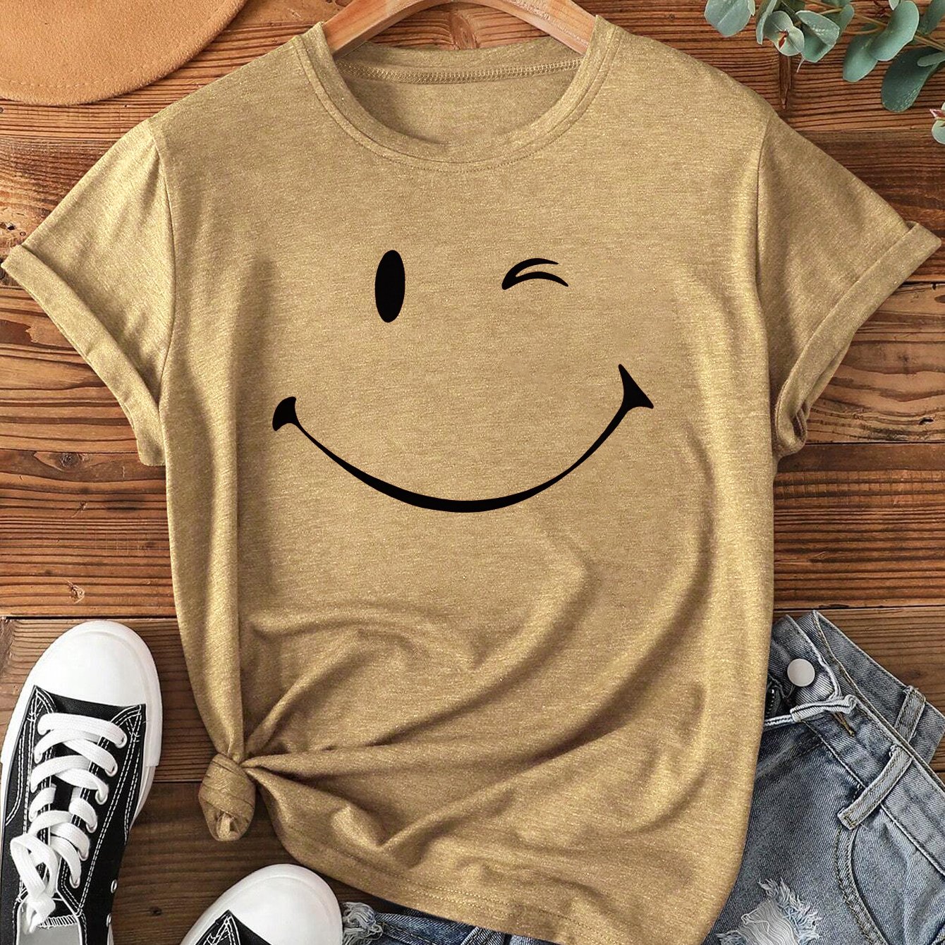 TEMU Easy Women's Elegant Cute Party Outfit, Smiling Minimalist Style Daily Casual Fashion Retro Style, Spring Summer Casual Athletic Style,