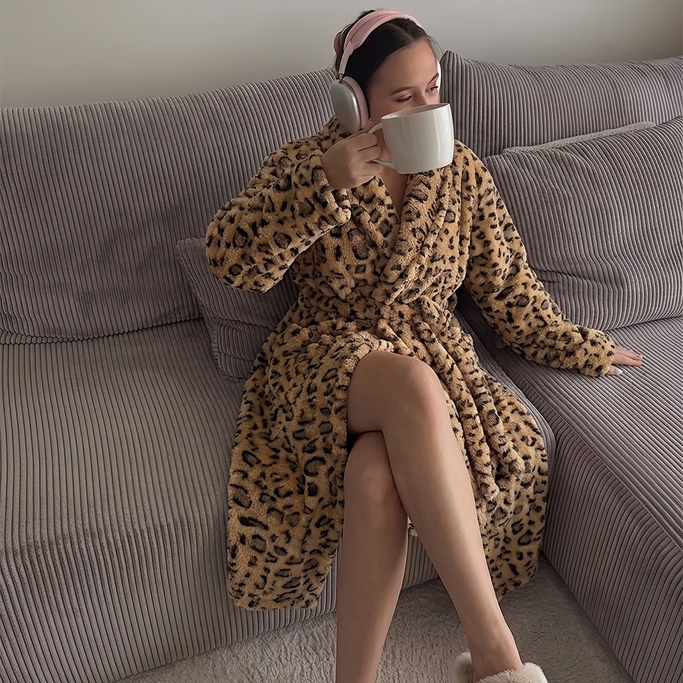 TEMU Chemise de nuit automne/hiver, épaisse, surdimensionnée, doublée de peluche, robe d'hiver chaude, coupe , vêtement de détente à imprimé léopard