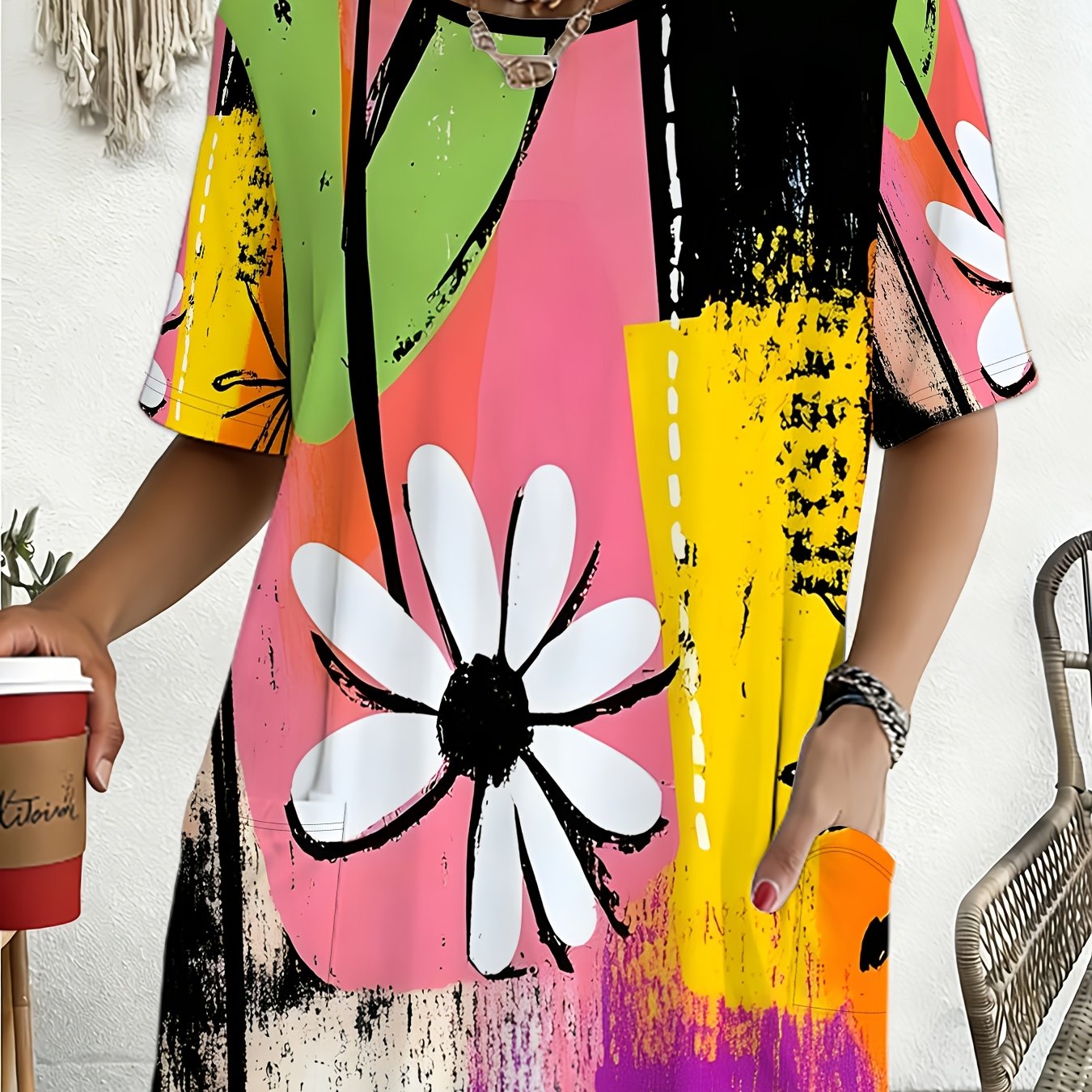 TEMU Plus Size Women's Summer Contrast Color Graffiti Large Daisy Small Daisy Trendy Cool Retro Style Printed Pocket Round Neck Short Sleeve T-shirt