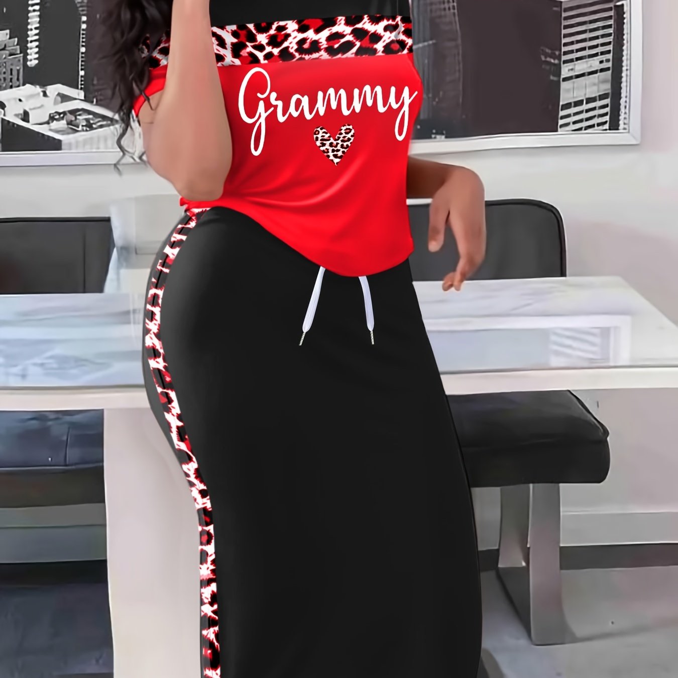 Image of Plus Size Women's Casual 2pcs Set With Red And Print , Printed With "grammy", Embellished With A Leopard Print Heart Pattern In , Drawstring Design, Combining Home Laziness And Decent Going Out