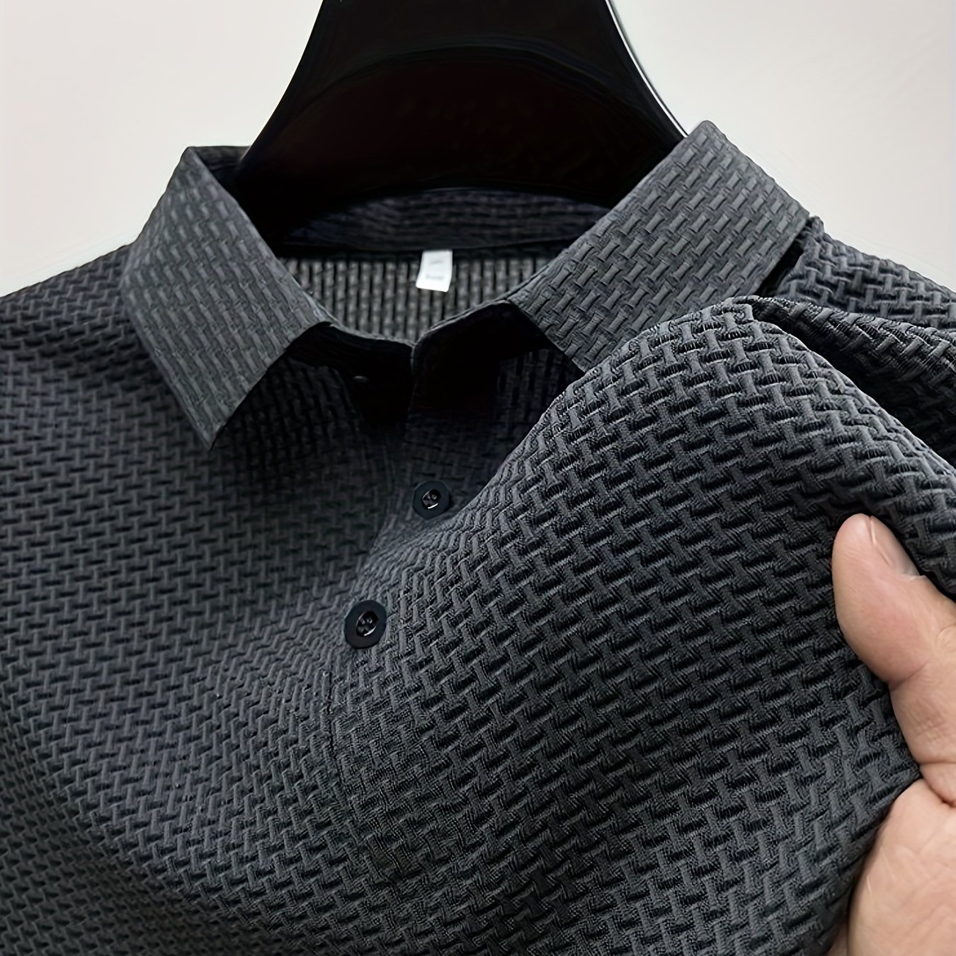 -end Men's Thin Short-sleeve Shirt With Lapel, Fashionable Casual Solid Color T-shirt, Versatile And Comfortable Top