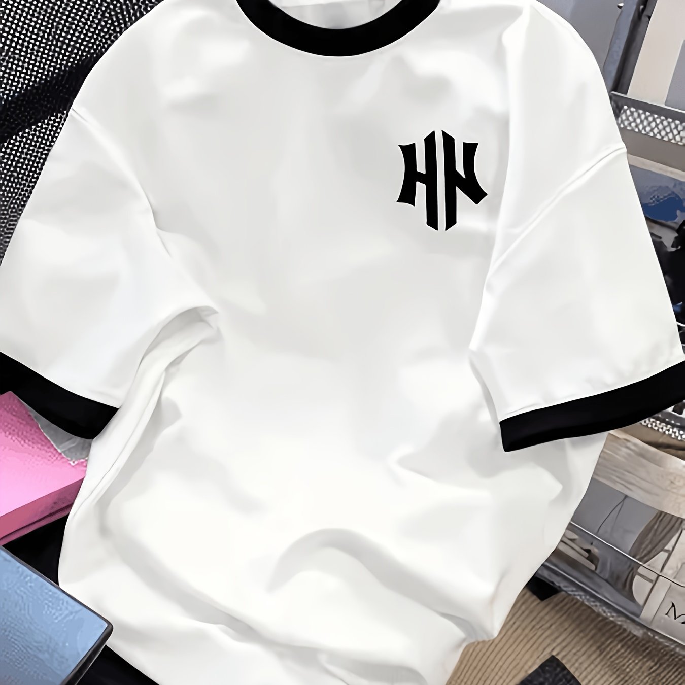 TEMU Printed Loose Short-sleeve Tees, Retro Literary & Street-style T-shirts, Crew Neck Short-sleeve Tops, Summer Couple Outfits, Graphic Tees For