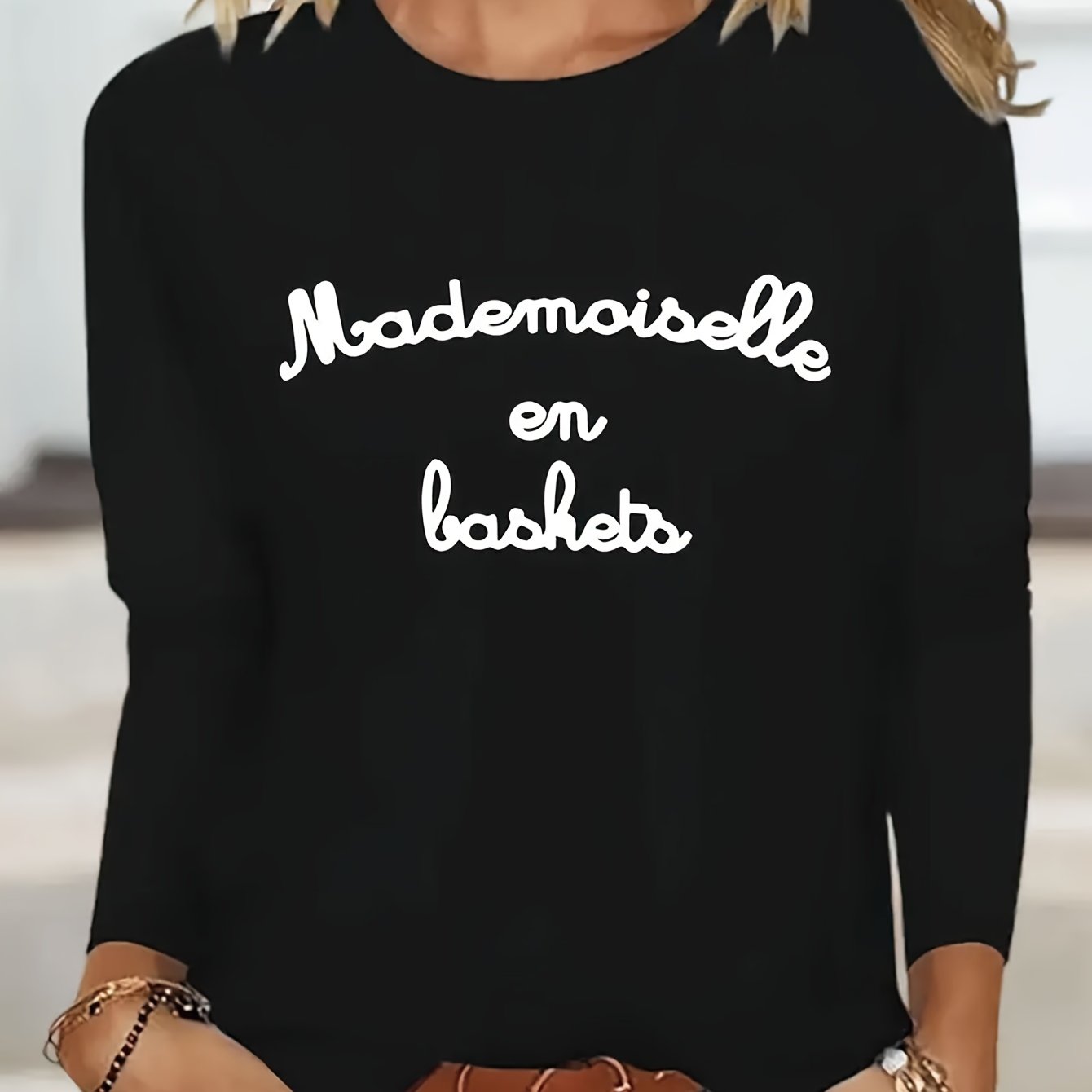 TEMU T-shirt à manches longues et col rond tendance et facile pour femmes avec un motif imprimé " En Basket", idéal pour , l'été et , avec un design