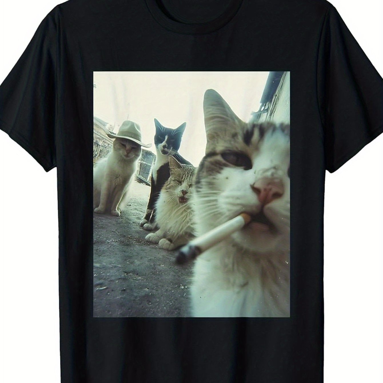 E-shop Herren & Damen Tabby Meme T-Shirt – Retro Rauchende Tabby-Katzen mit & Grafik, Lockerer Schwarzer Baumwoll-Shirt für Casual Wear, Lustiges