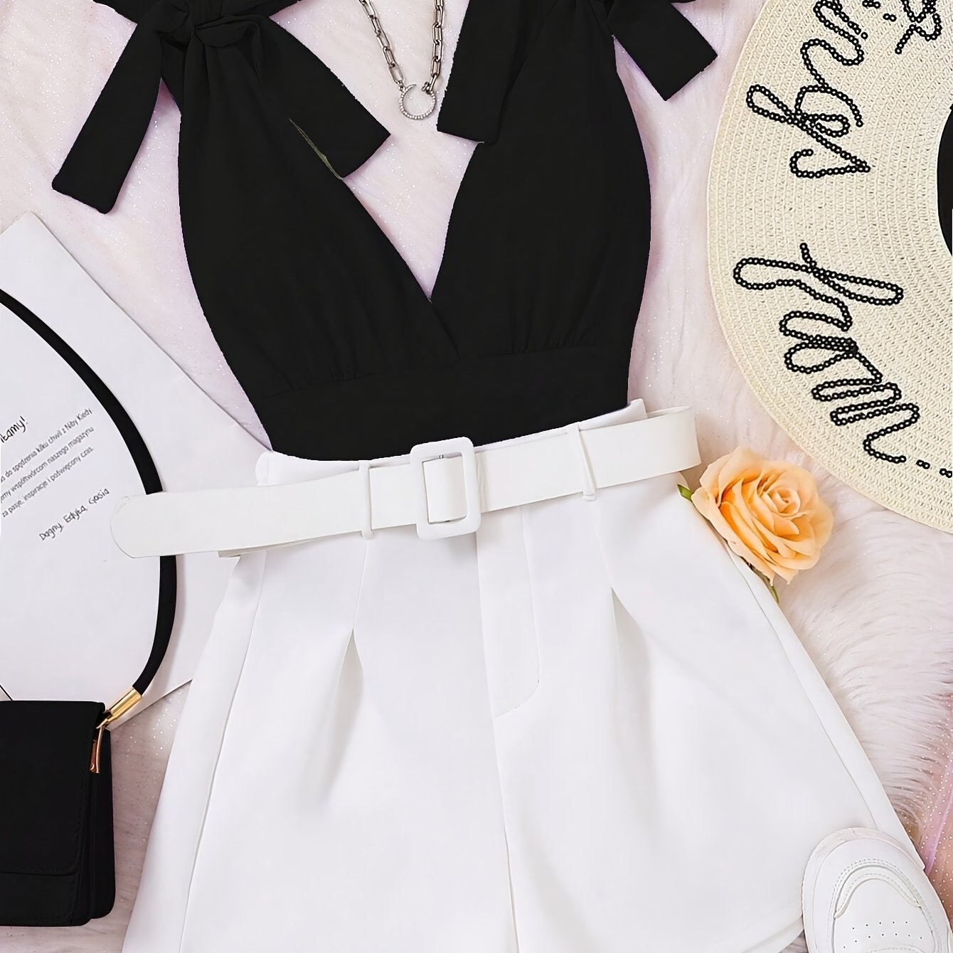 Image of Fashion 2pcs Black -neck Sleeveless Top And White Shorts With White Belt
