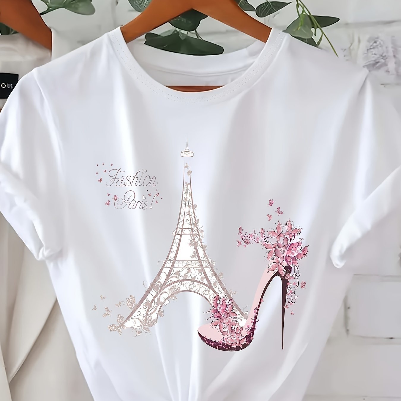 Image of Plus Size, Plus Sizes Vibrant Graphic Tee - Soft Short Sleeve Crew Neck, Relaxed Fit, Casual Plussummer & Spring Top For Women, Perfect For Travel, Vacation, And Outdoor