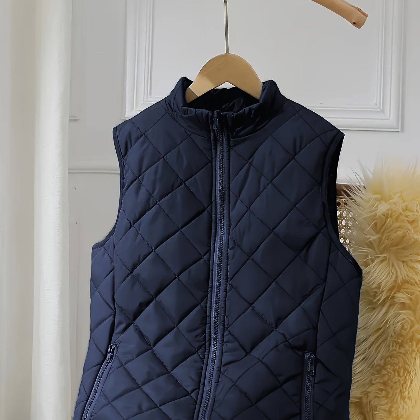 TEMU Ladies Lightweight Quilted Stand Collar Zipper Pocket Vest