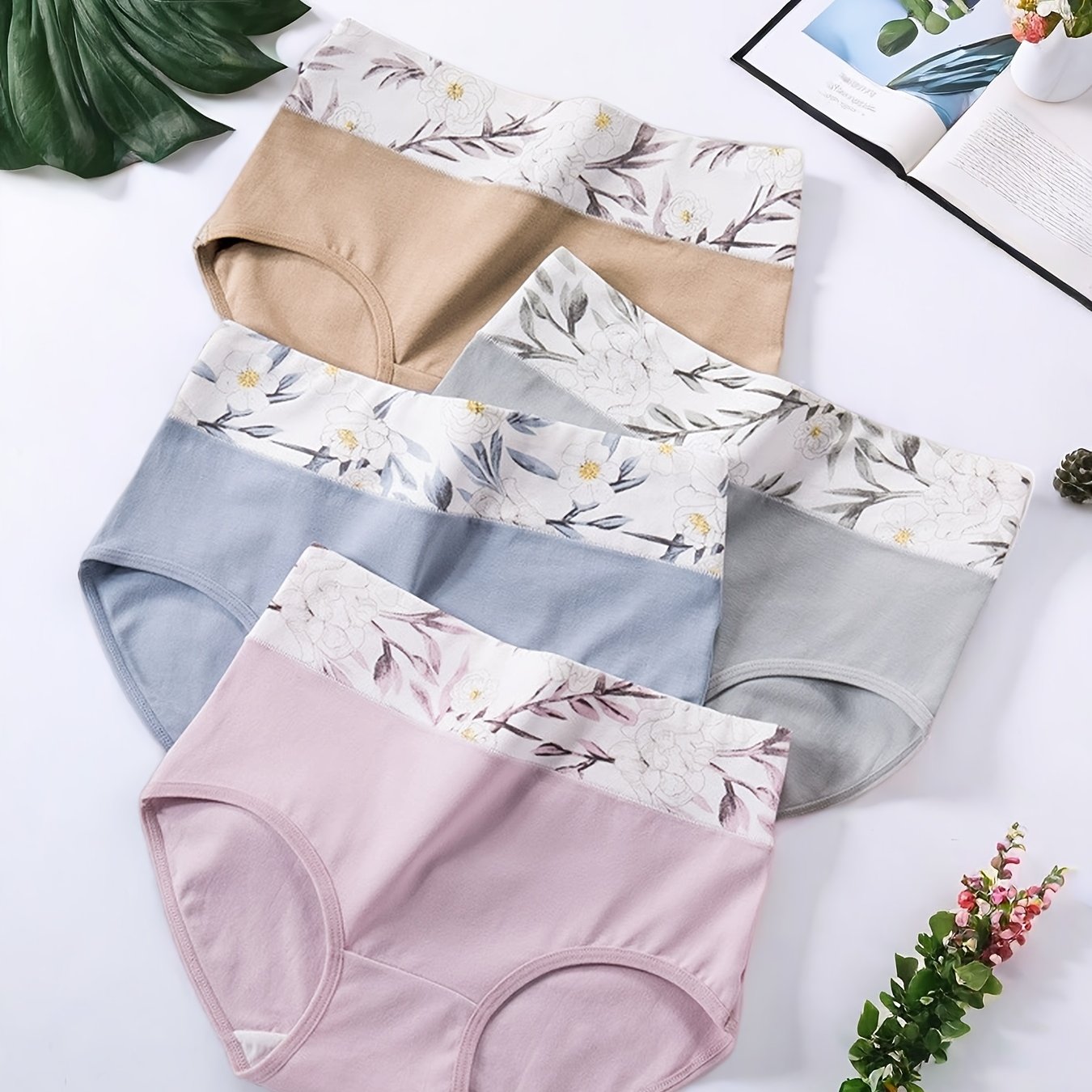 Image of 4-pack Women's Panties, Elegant Printed Waistband Women's Briefs, Comfortable And Breathable Women's Underwear For Daily Wear