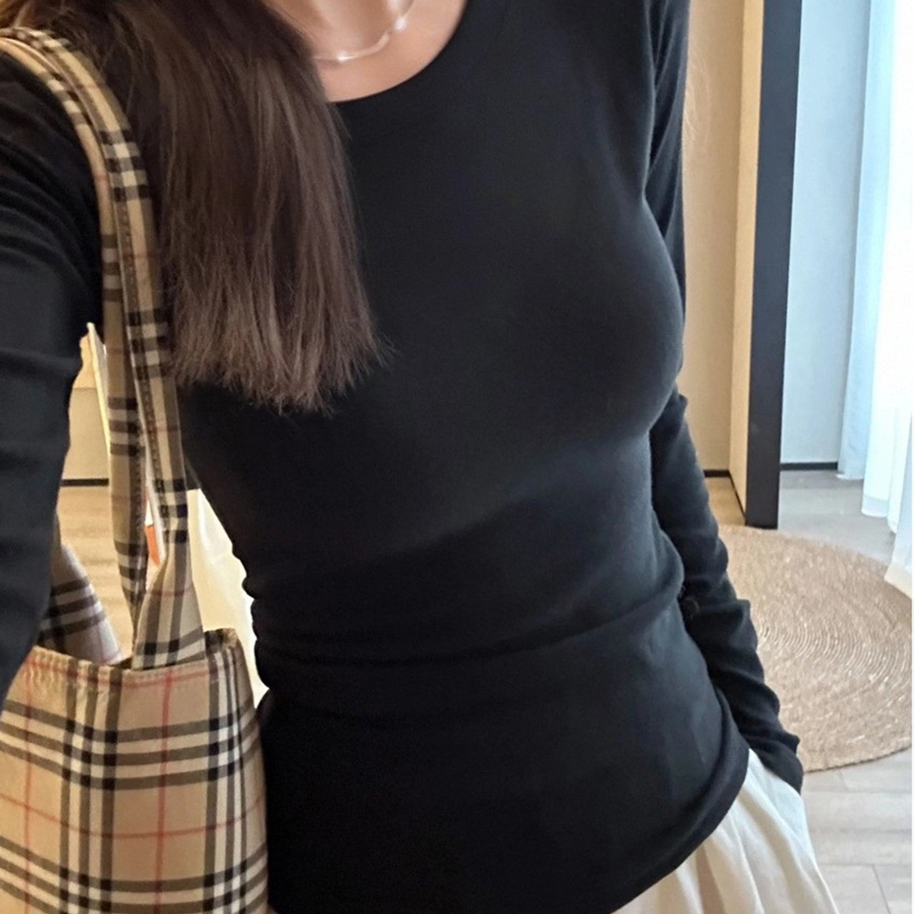 TEMU Solid Color Long-sleeve Women's Top For Autumn And Winter, Featuring A Round Neck, Perfect As A Base Layer. This Fitted T-shirt Is , Made From