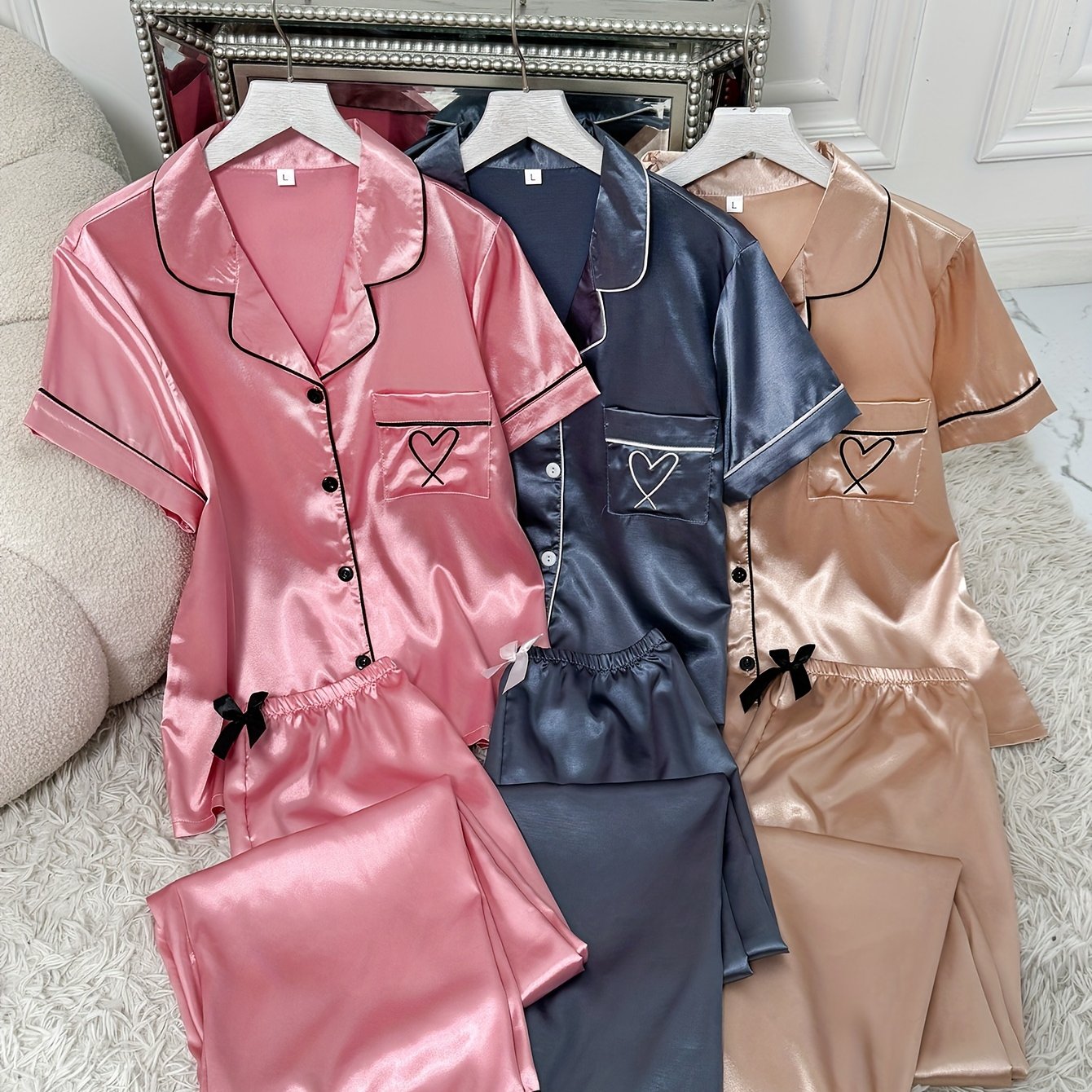 3 Sets Of Solid Color Satin Heart-patterned Short And Long Pajama Sets
