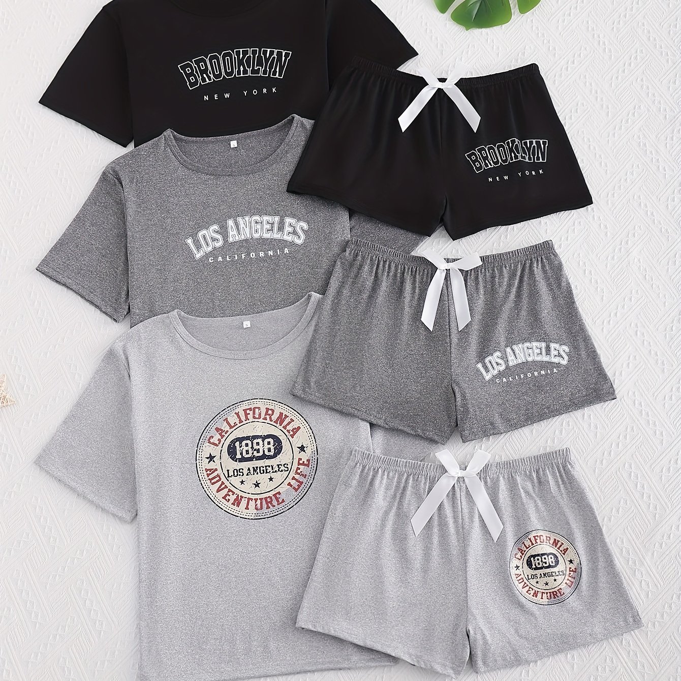 E-shop 3-teiliges Pyjama-Set mit Slogan, Rundhalsausschnitt, kurzen Ärmeln und Shorts
