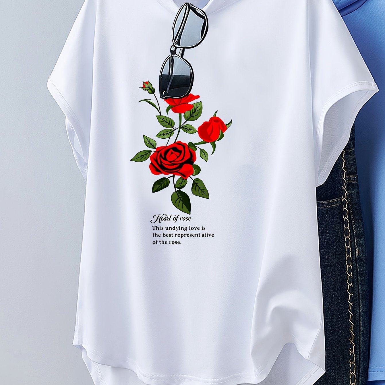 TEMU A Stylish Women's Top Featuring A Beautiful Batwing Sleeve Design With Rose Patterns, Where Contrast With Green Leaves, Symbolizing . This