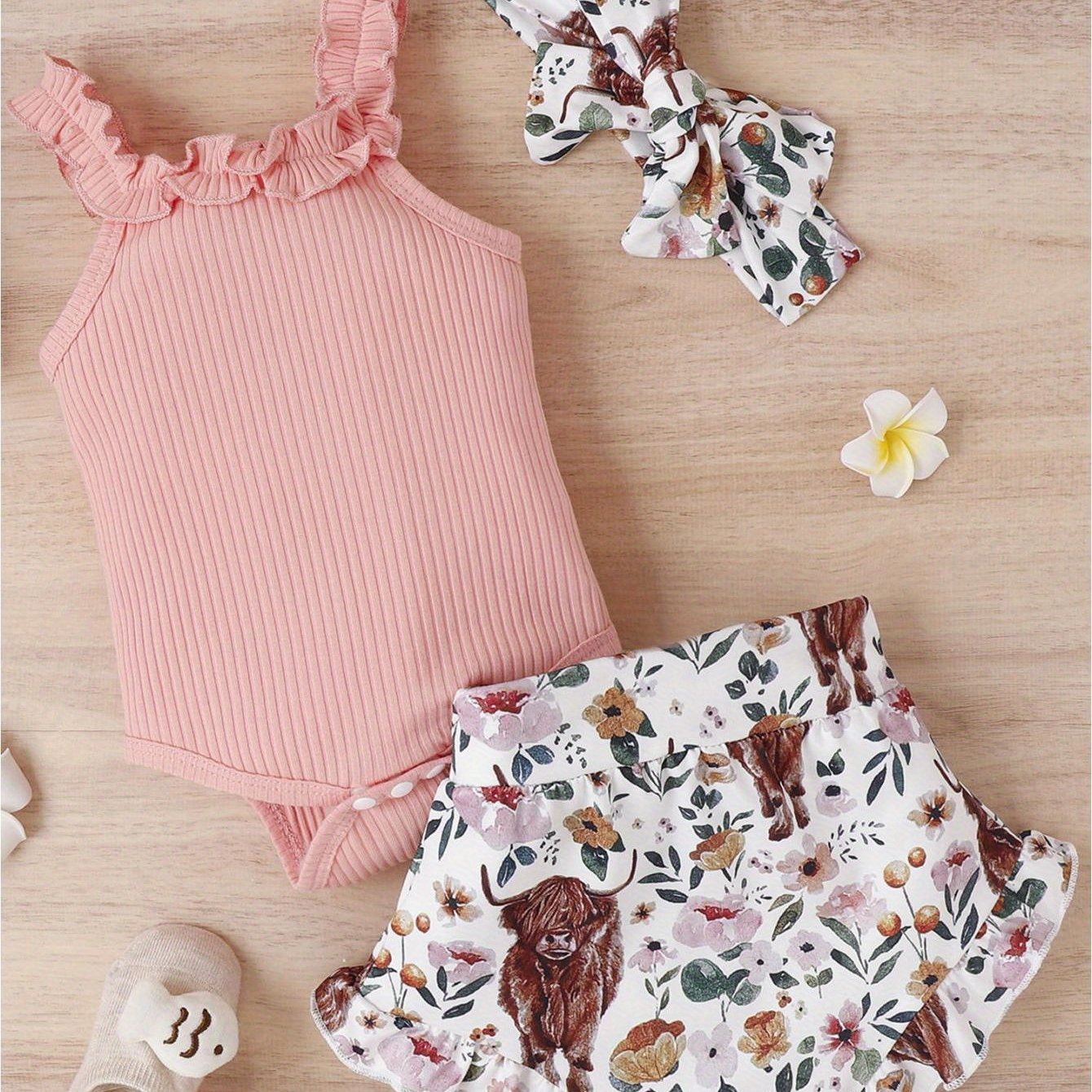 TEMU Baby Girl Clothes, Casual Shoulder Romper Tops + Short Pants + Head Band, Outdoor