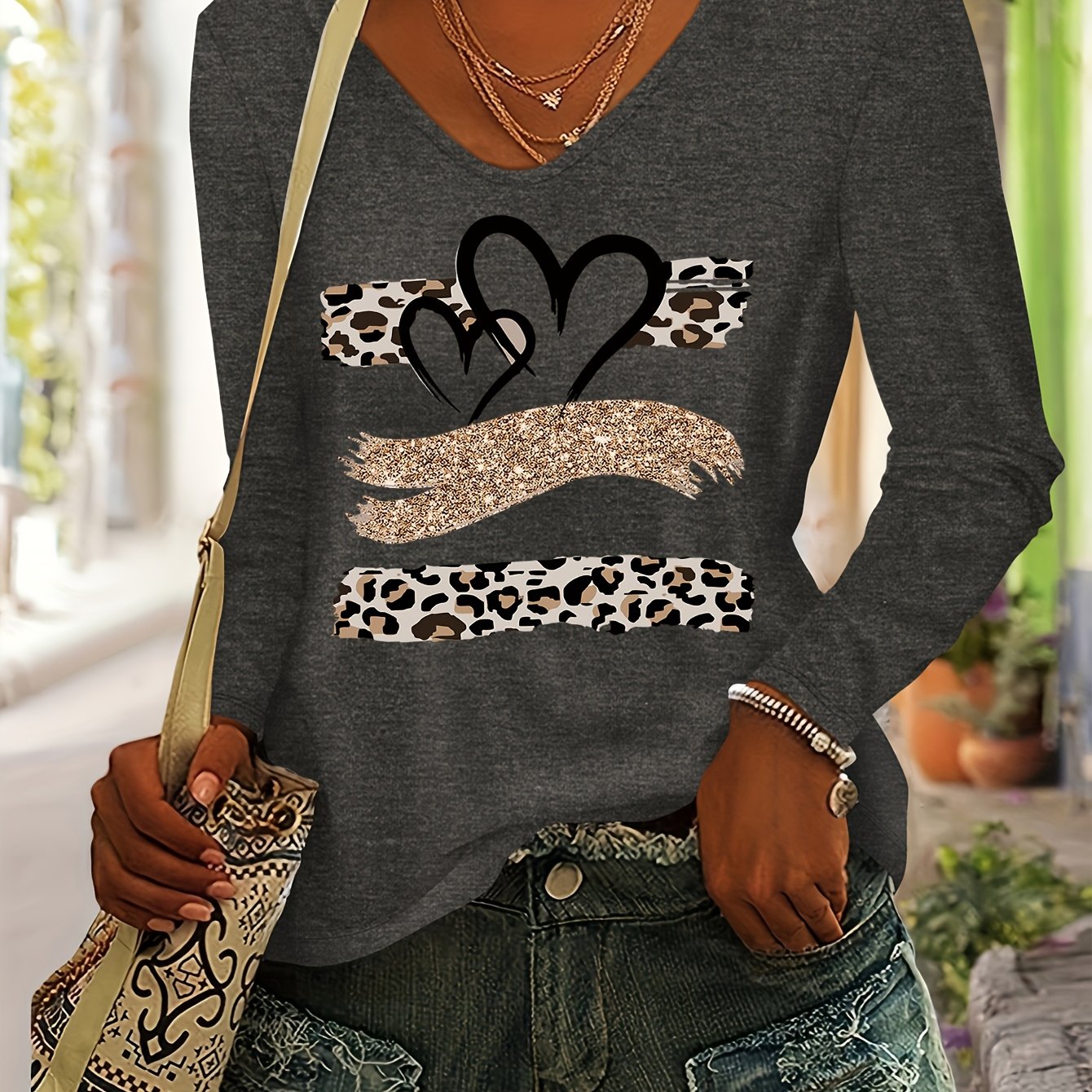 TEMU Heart-pattern Printed Casual Women's Autumn/winter Fashionable Soft And Comfortable Colored V-neck Long-sleeve T-shirt