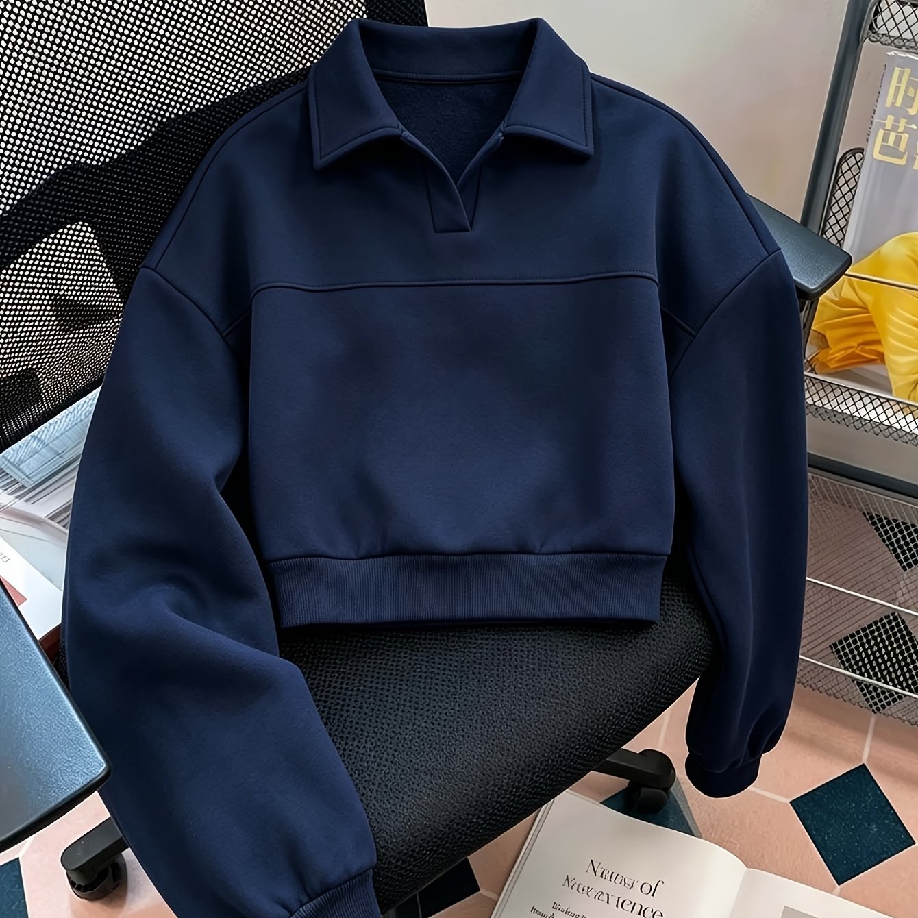 TEMU Women's Minimalist Solid Color Cropped Sweatshirt, Lapel Collar Warm Long Sleeve Loose Drop Shoulder Pullover