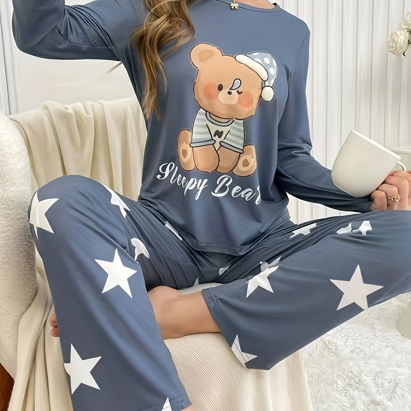 TEMU 귀여운 곰 & 별 프린트가 있는 아늑한 여성용 의류 세트 - 긴팔, 라운드 넥 탑과 팬츠, 부드러운 폴리에스테르 혼방, 세탁기 사용 가능