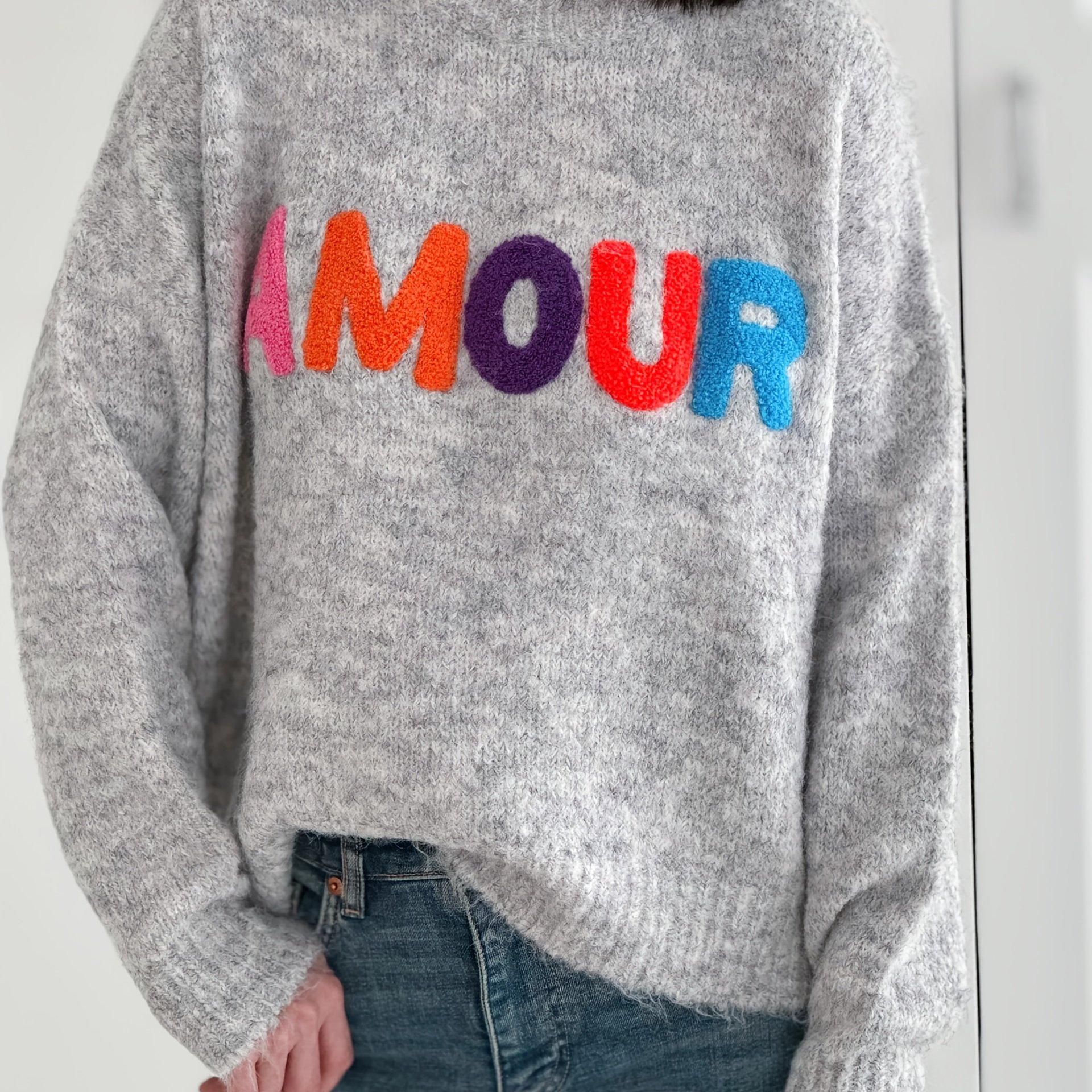TEMU Women's Intricate Unique Embroidery Elegant Round Neck Pullover Long Sleeve Sweater, Fall Winter /cute/warm /fall Winter Single Item Sweater