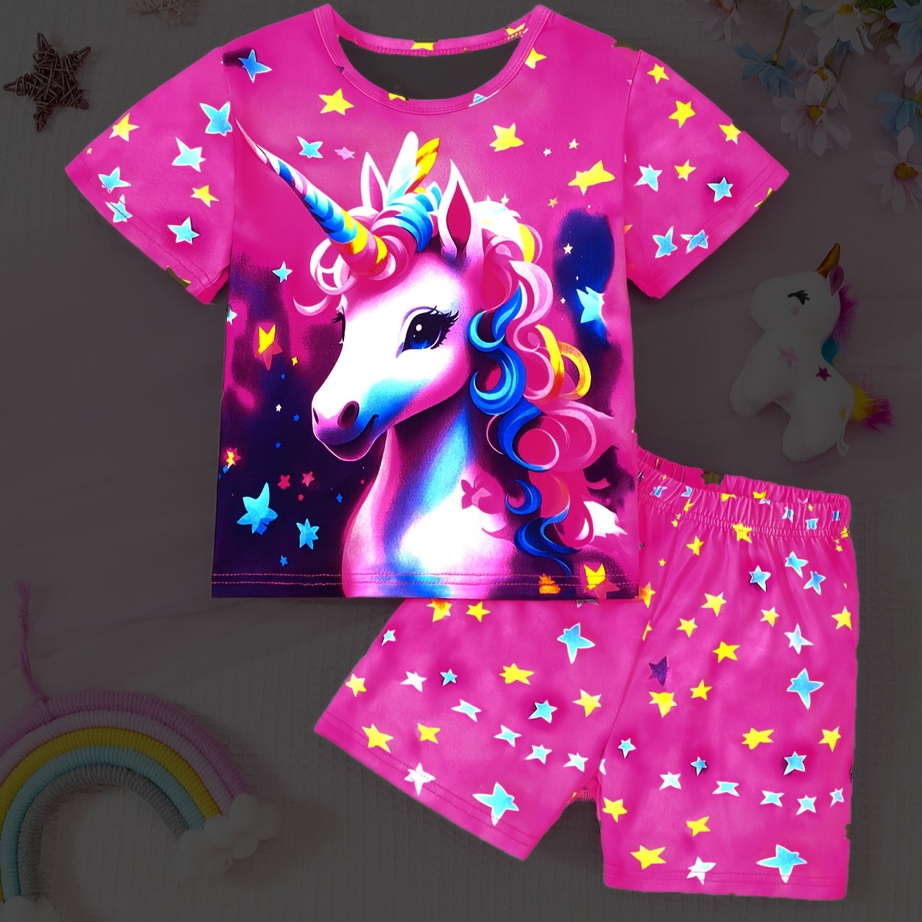 Image of Girls Pink Shorts With Star Pattern, Girl's Short Sleeve Unicorn Print Pattern 2pcs Set, Uv Light Luminous