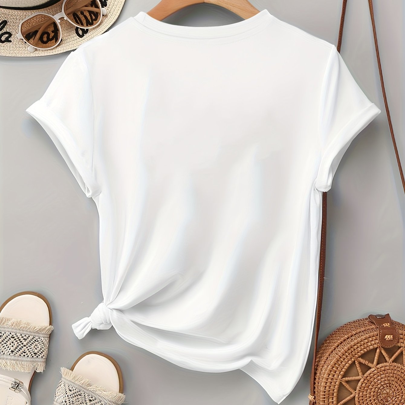 Women's 100% Cotton Round Neck T-shirt - Soft Breathable Casual Short Sleeve Top, Plain White For Spring Summer Casual Attire, Machine Washable, Versatile Clothing, , Smooth Texture