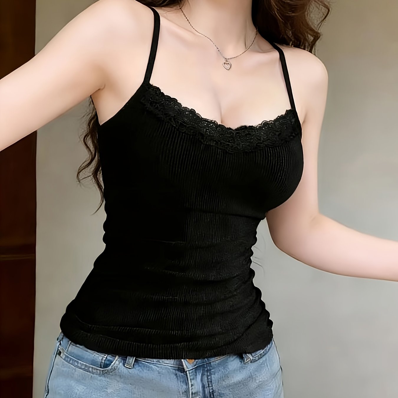 TEMU Modisches vielseitiges schwarzes Spitzen-Camisole für einen eleganten Look