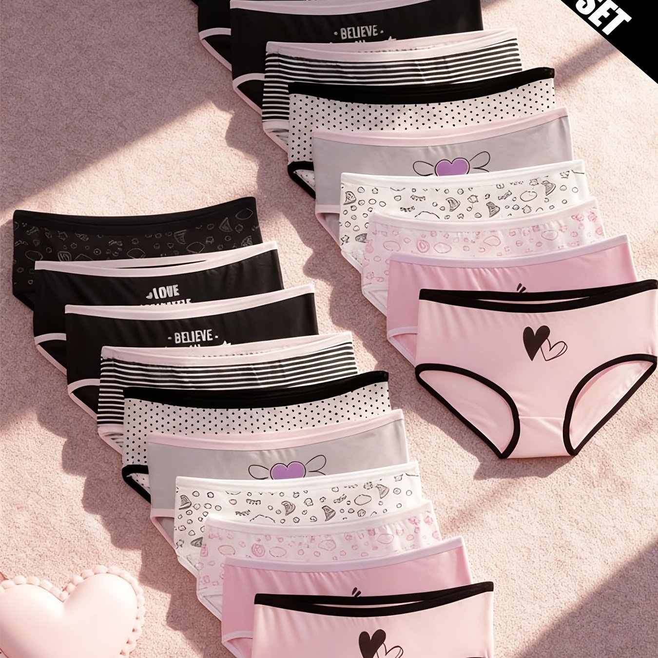 Image of 15-pc Girls' Triangle Briefs, Moon, Star, And Heart Patterns, Sweet And , Comfortable Girls' Underwear Suitable For