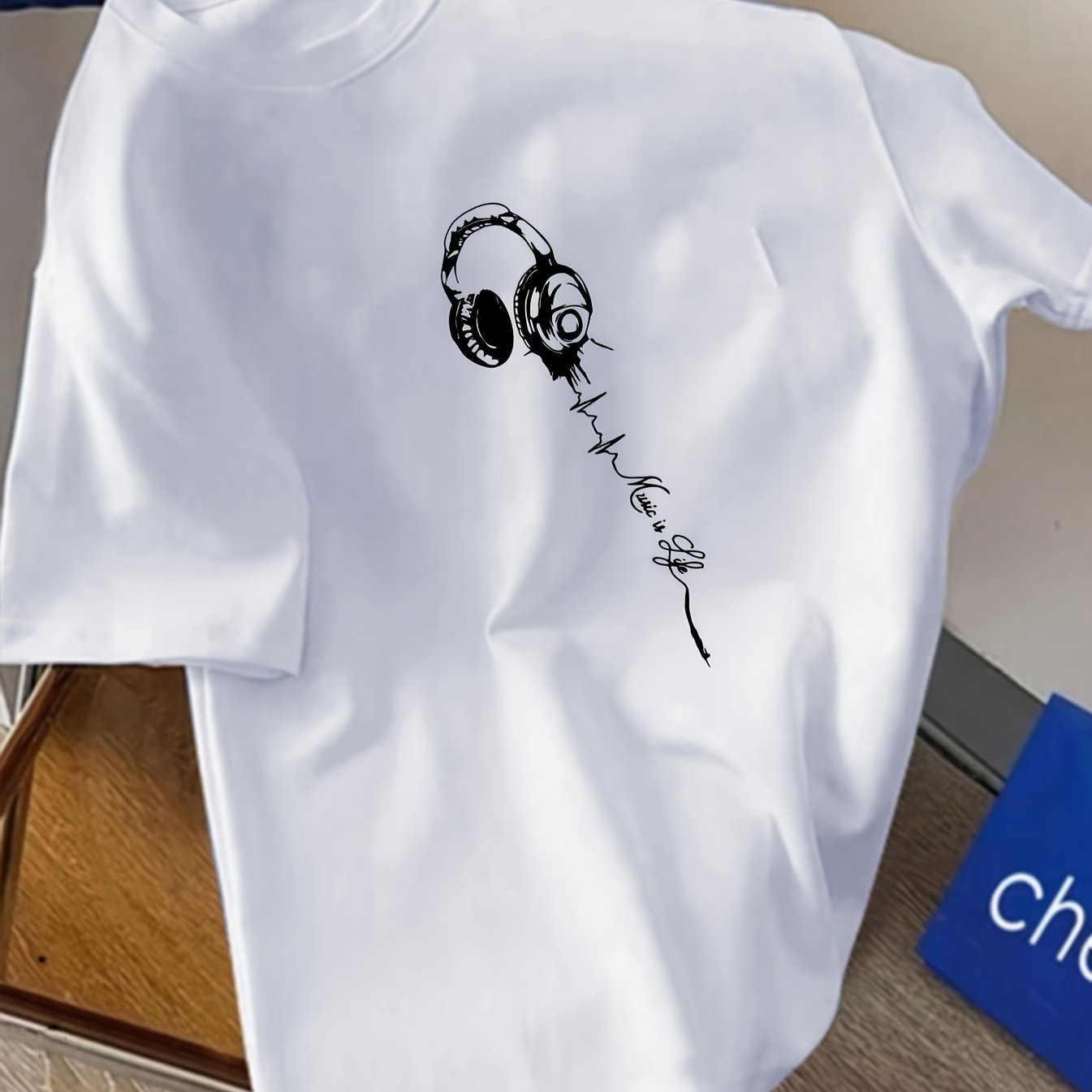 Headphone Fashion Trendy Print Short Sleeve T-shirt