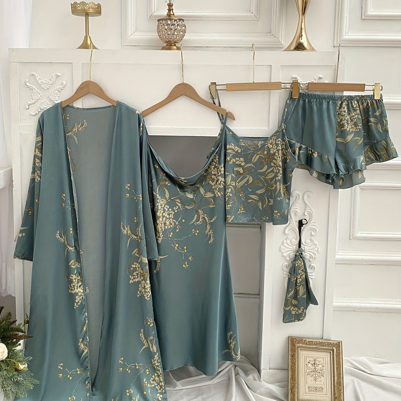 TEMU 5pcs Plus Size Robe Set, Women's Fashion Small Cherry Print Robe, Nightgown, Cami Shorts And Storage Bag