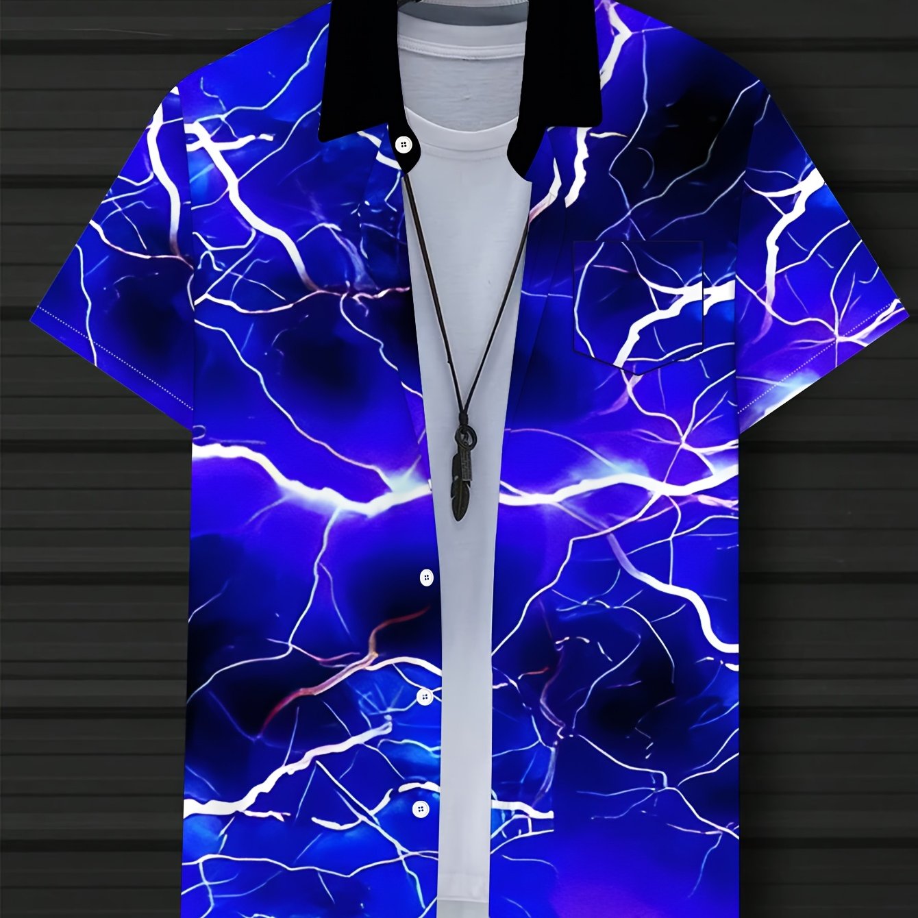 TEMU Plus-size Men's Lightning Print Short-sleeved Shirt With Chest Pocket, Perfect For The Beach And Outdoor Activities, Machine Washable Regular