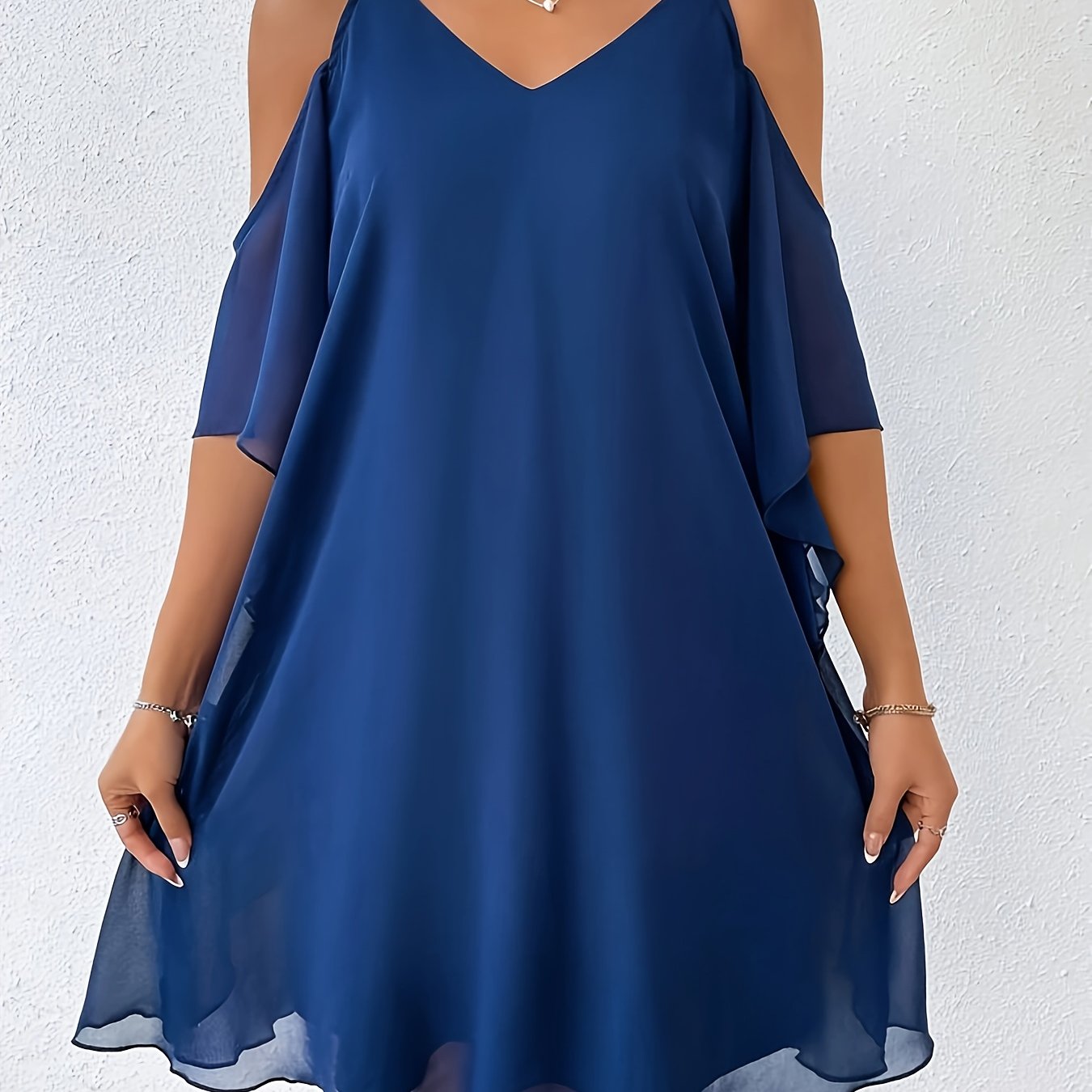 Image of Plus Size - Plus Size - V-neck Sequin Strap Off-shoulder Plus Size Dress, Loose And, Summer Casual Women's Skirt