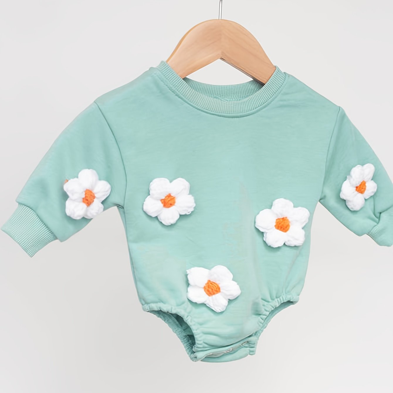 Image of Newborn Baby Boys And Girls Cute 3d Flower Long Sleeve Romper Casual Spring And Autumn Style, Perfect For Outdoor