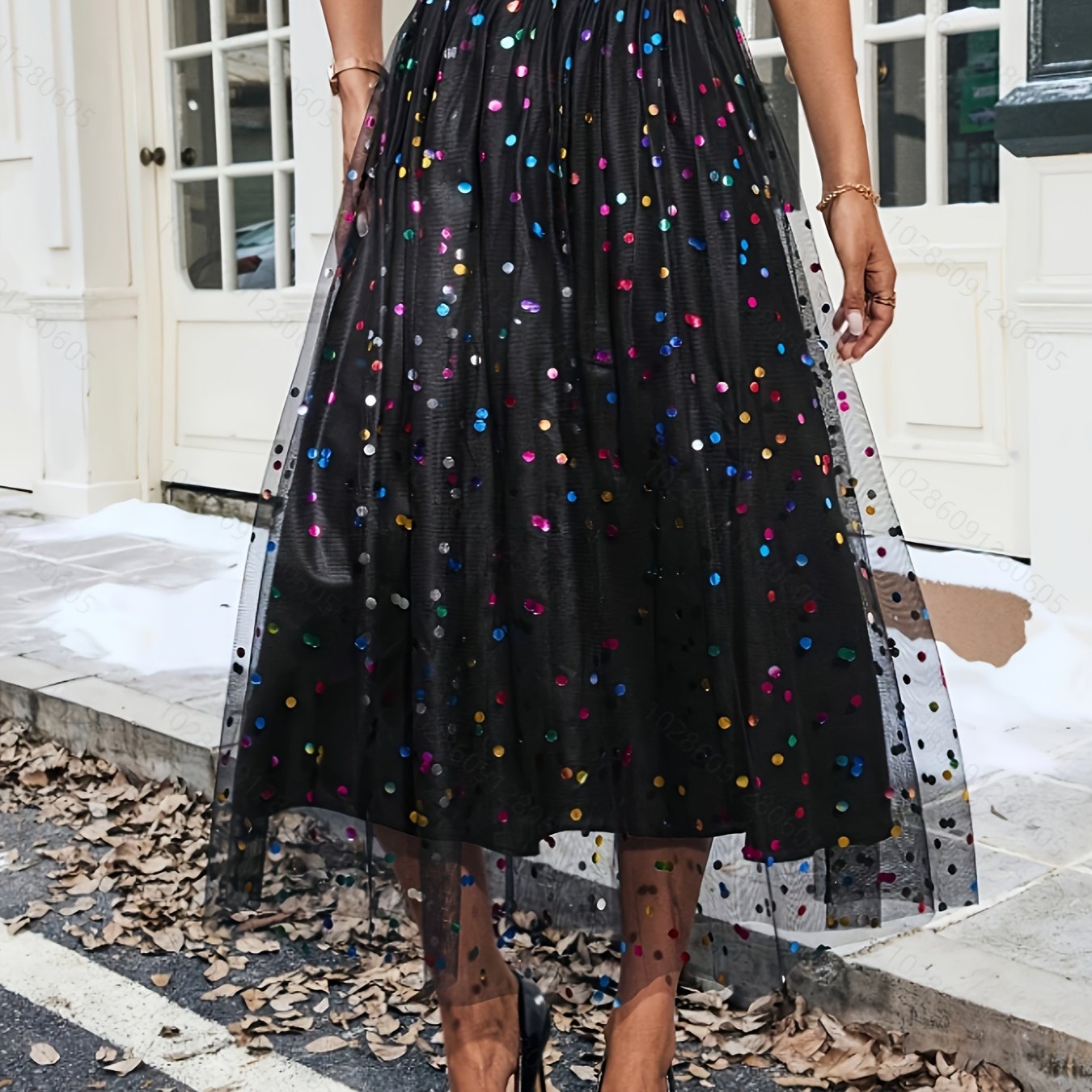 E-shop Damengemustertes Elegantes Bunte Punkte-Mesh-Kleid in Midilänge - Mit Rüschen am Saum, Maschinenwaschbar, Nicht Dehnbares Gewebe für Frühling
